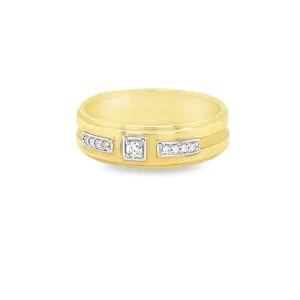 0.10TDW Diamond Men's Band in 10K Yellow Gold