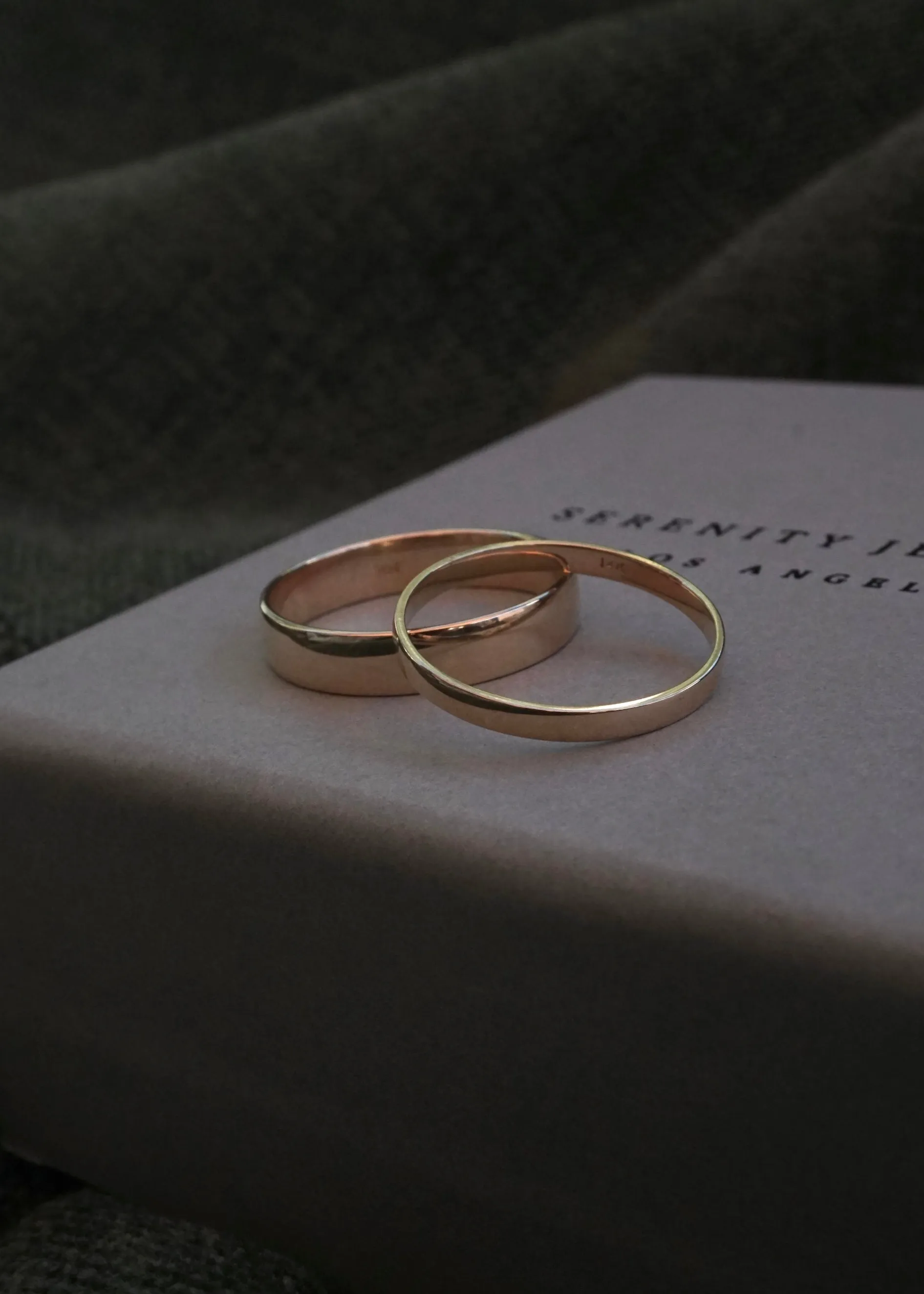14K Gold Light Weight Skinny Plain Band
