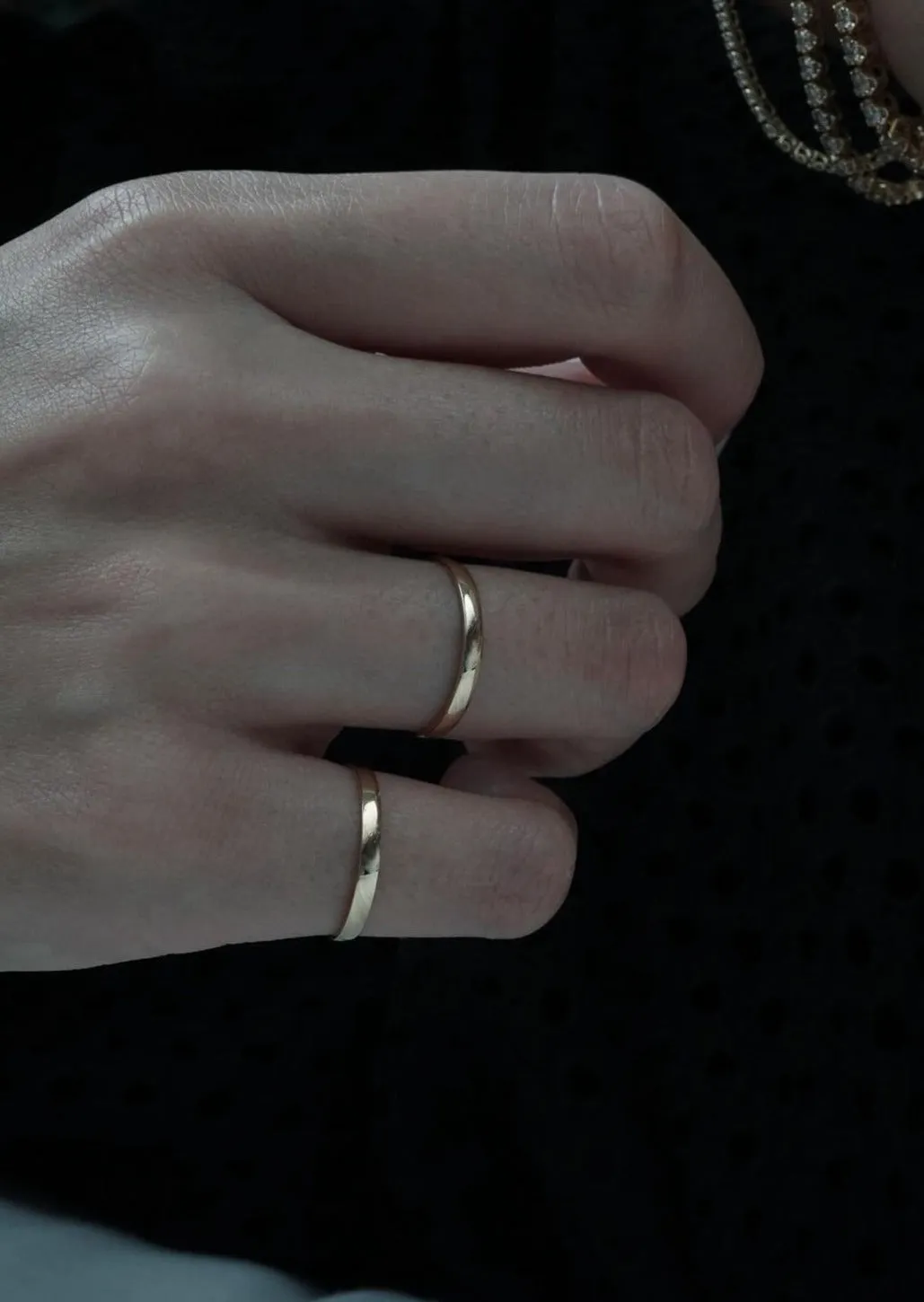 14K Gold Light Weight Skinny Plain Band