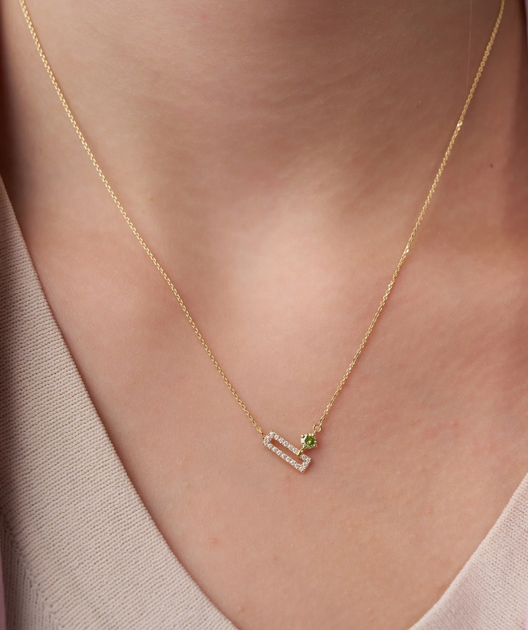 14K Gold Modern Diamond Necklace