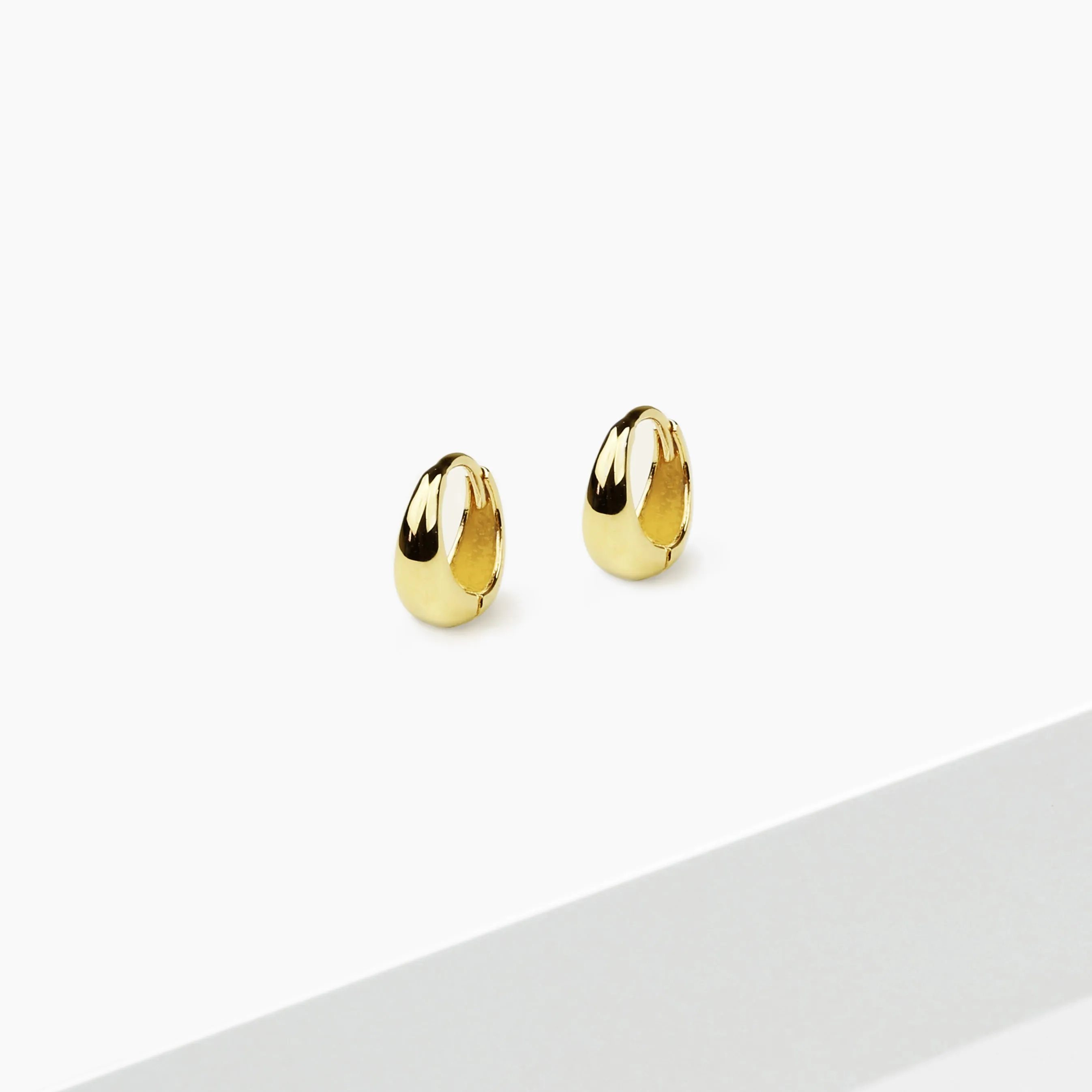 14k Solid Gold U Bold Hoop Earring
