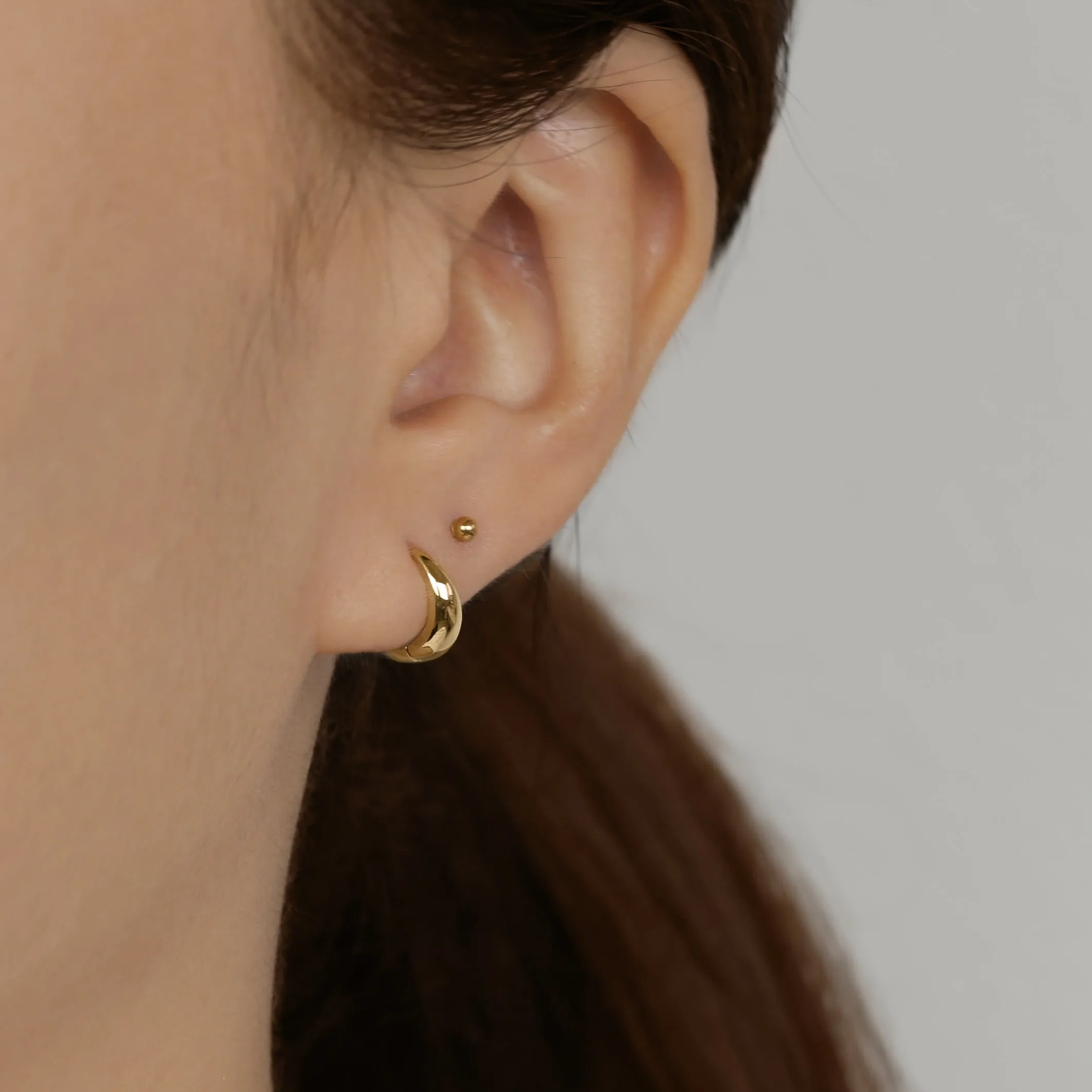 14k Solid Gold U Bold Hoop Earring
