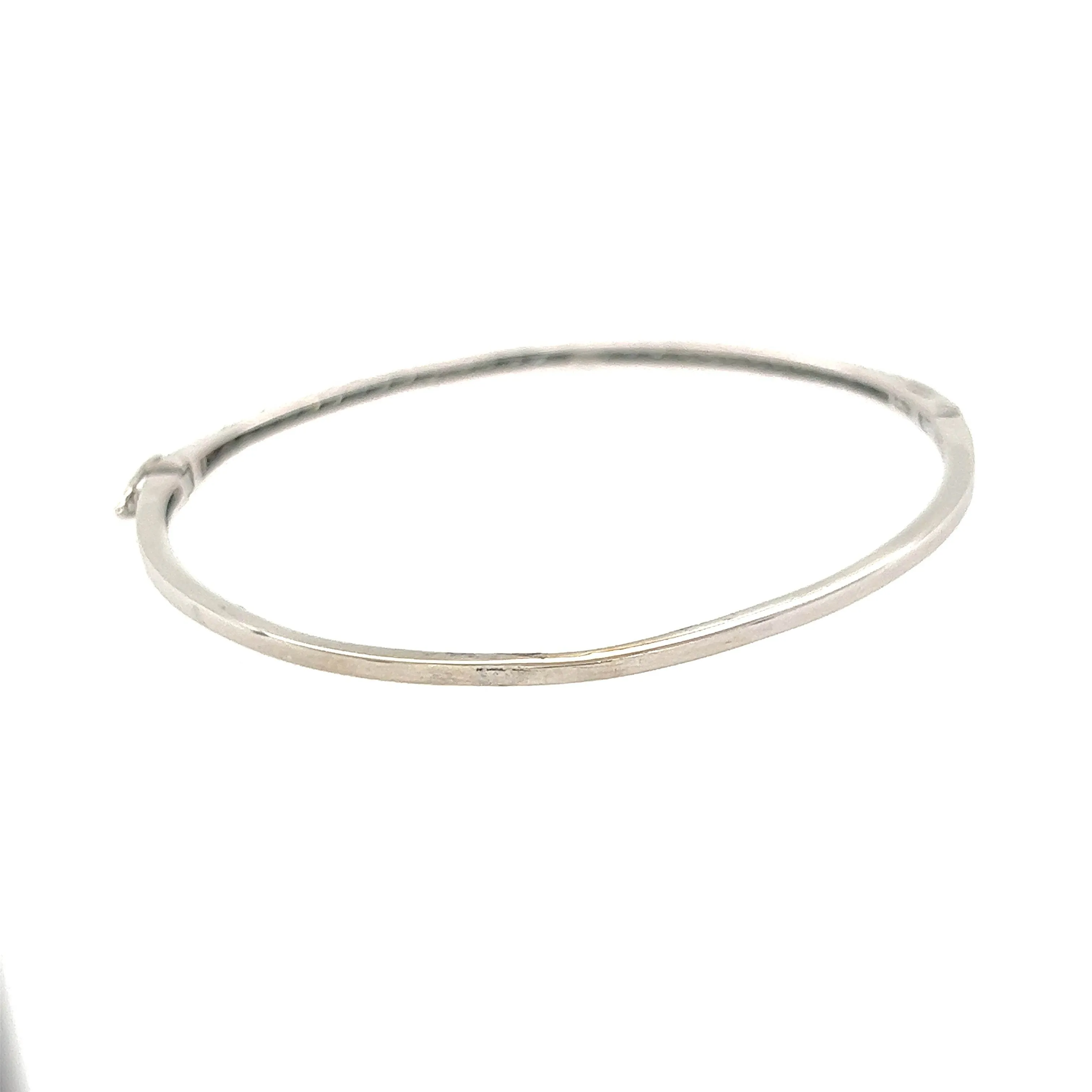 14K White Gold Diamond Thin Half Eternity Oval Bangle