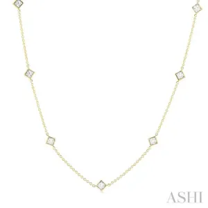 2 ctw Princess Cut Diamond Fashion Necklace in 14K Yellow Gold