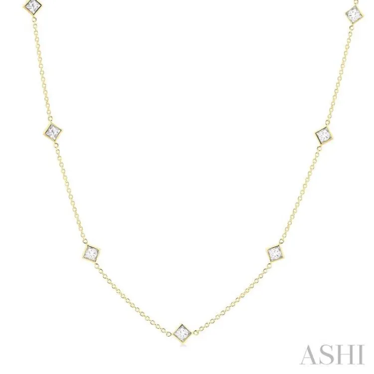 2 ctw Princess Cut Diamond Fashion Necklace in 14K Yellow Gold