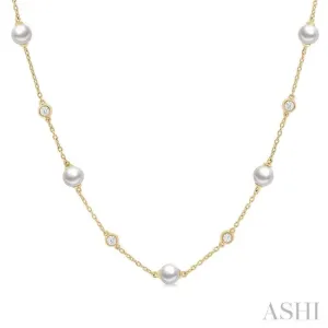 5 MM Round Shape Cultured Pearls and 1/4 ctw Round Cut Diamond Station Necklace in 14K Yellow Gold