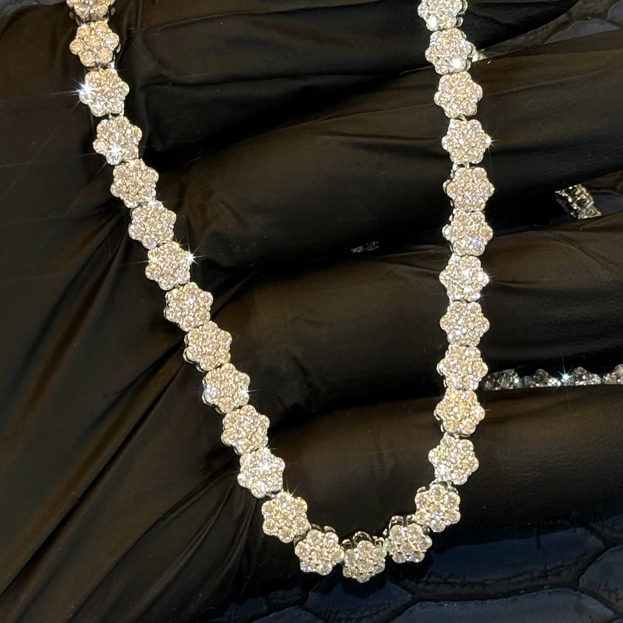 6.5MM Certified VVS Moissanite Cluster Bracelet