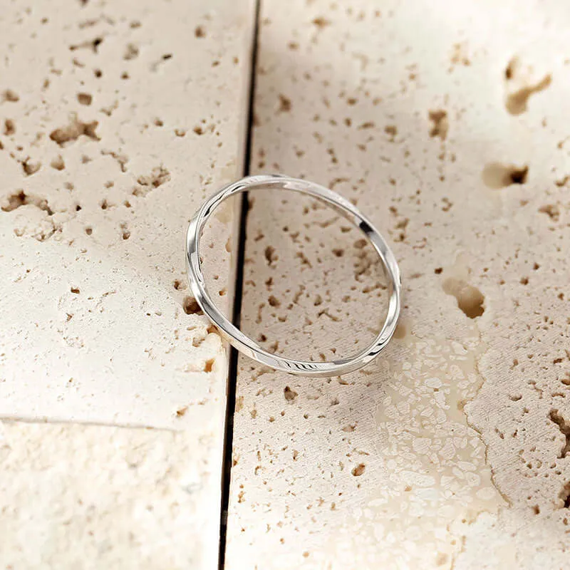 925 Silver Mobius Twist Ring