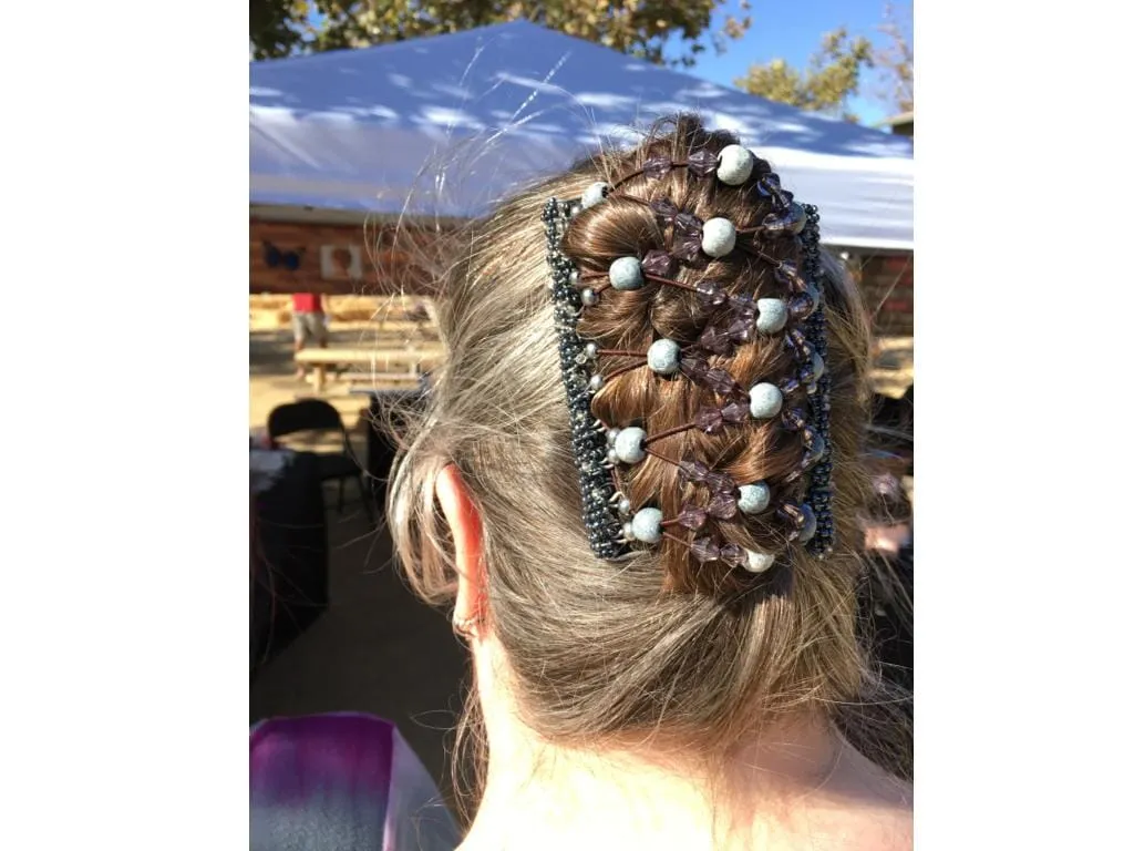 African Butterfly Wire Hair Clip - 11 Tong 382