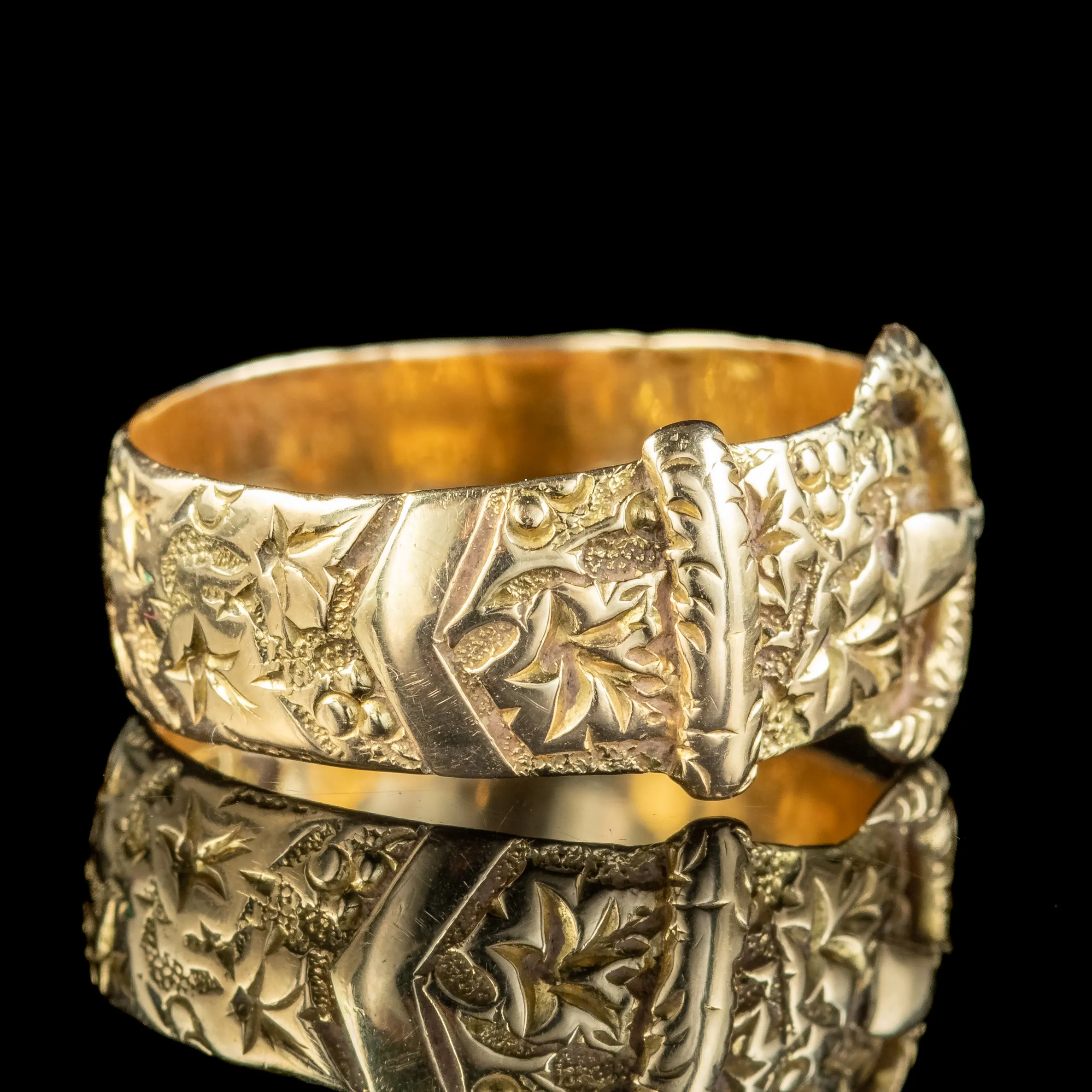 Antique Edwardian Buckle Band Ring 18ct Gold Dated 1909