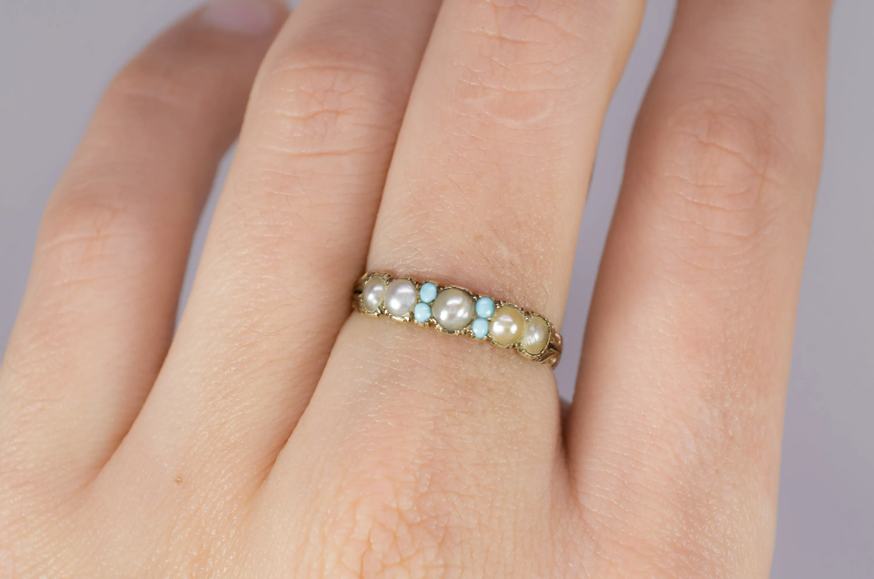 ANTIQUE SPLIT PEARL AND TURQUOISE HALF HOOP BAND