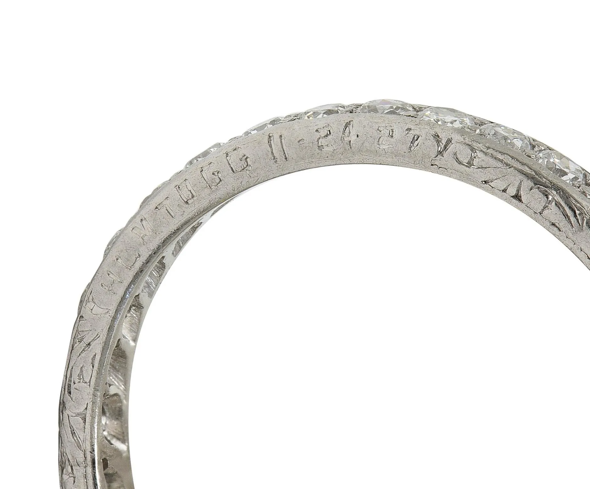 Art Deco 1927 0.99 CTW Diamond Platinum Scrolling Vintage Eternity Band Ring