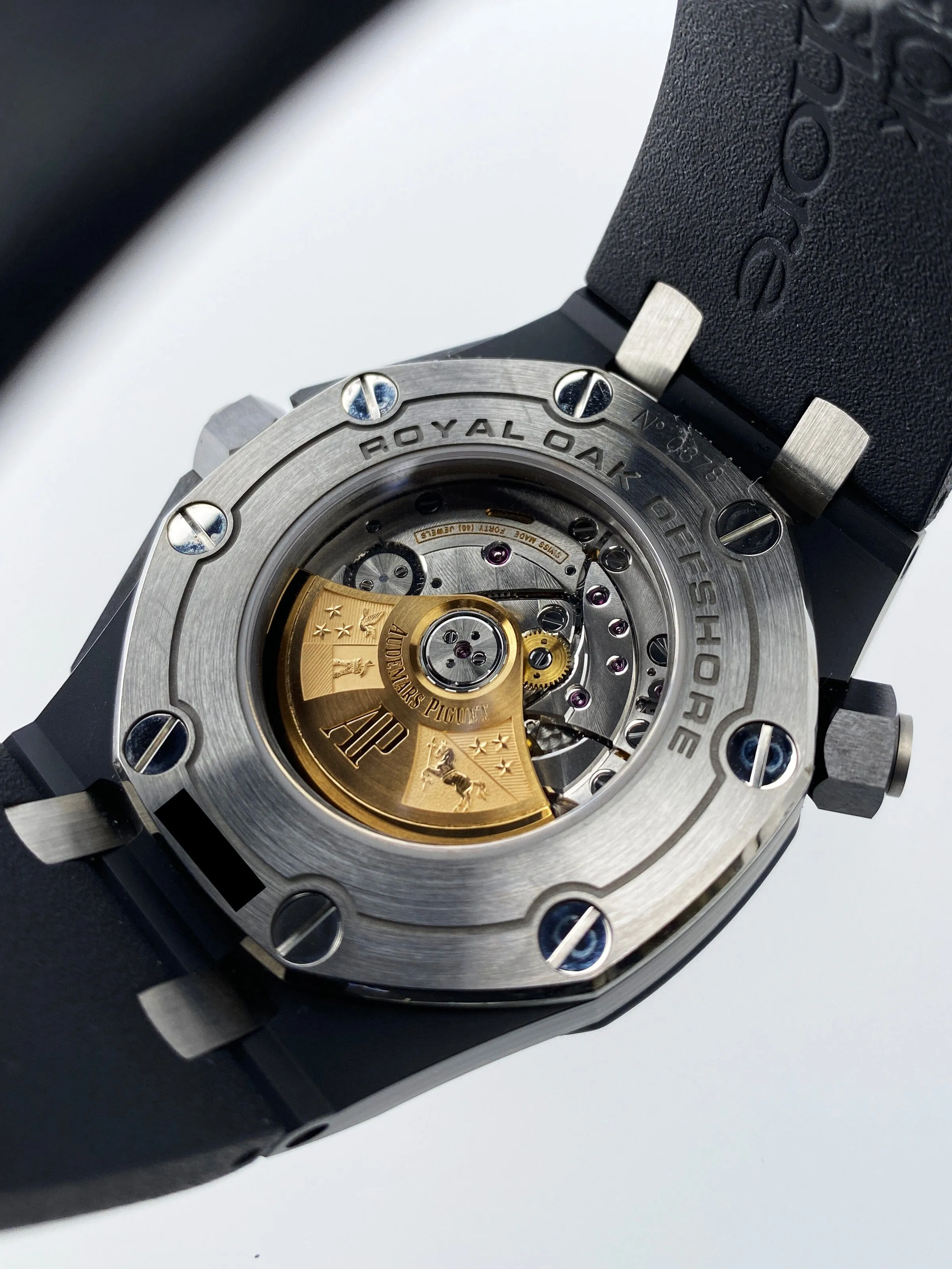 Audemars Piguet Royal Oak Offshore Diver 15707CE Mens Watch