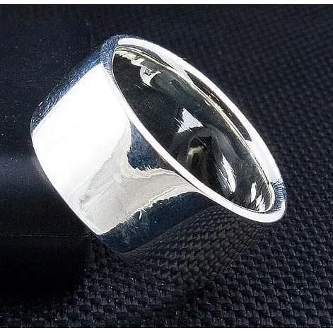 Classic pure silver band ring