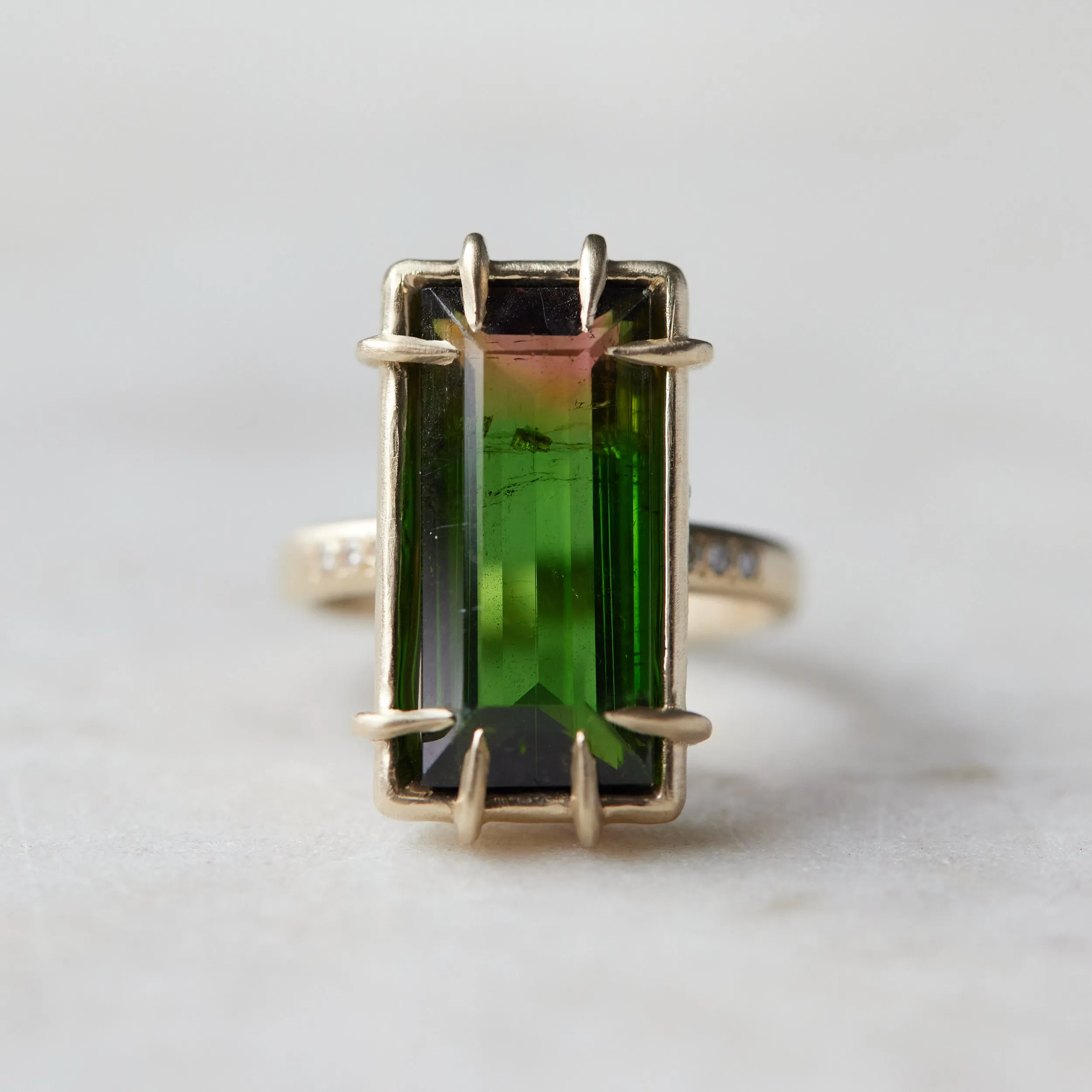 Cloud's Edge Tourmaline   Diamond Vanity Ring