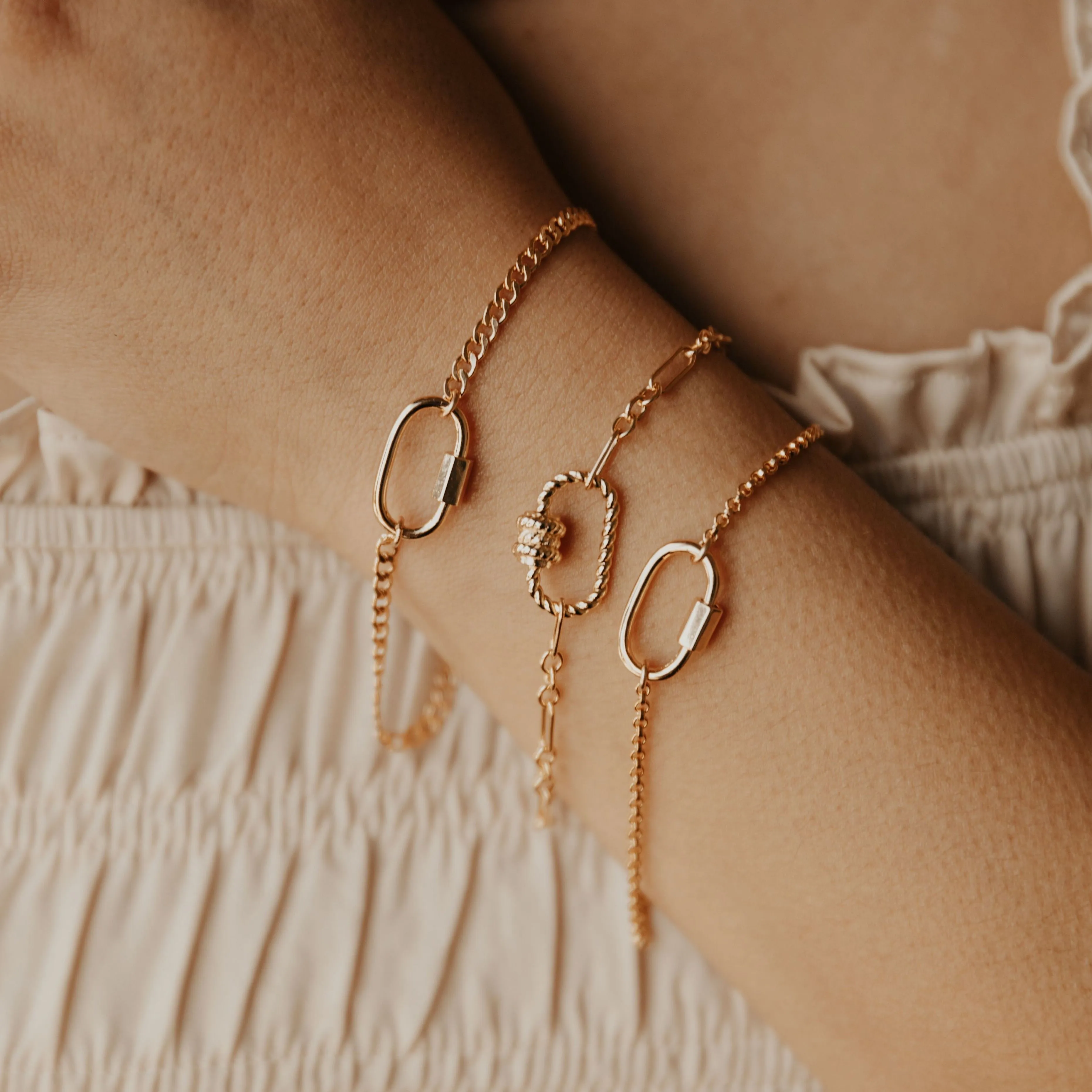 Curb Chain Carabiner Bracelet