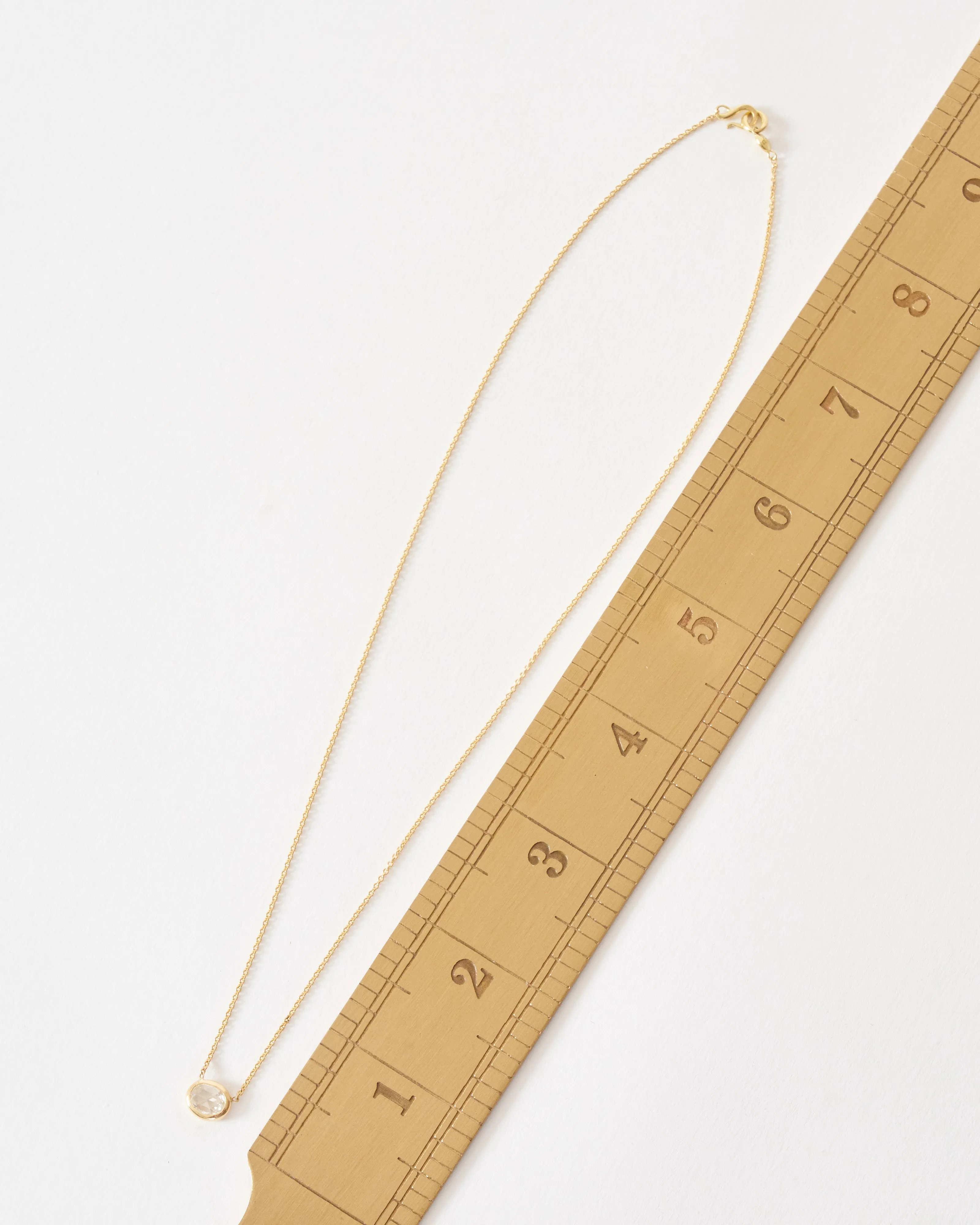diamond shape necklace oval