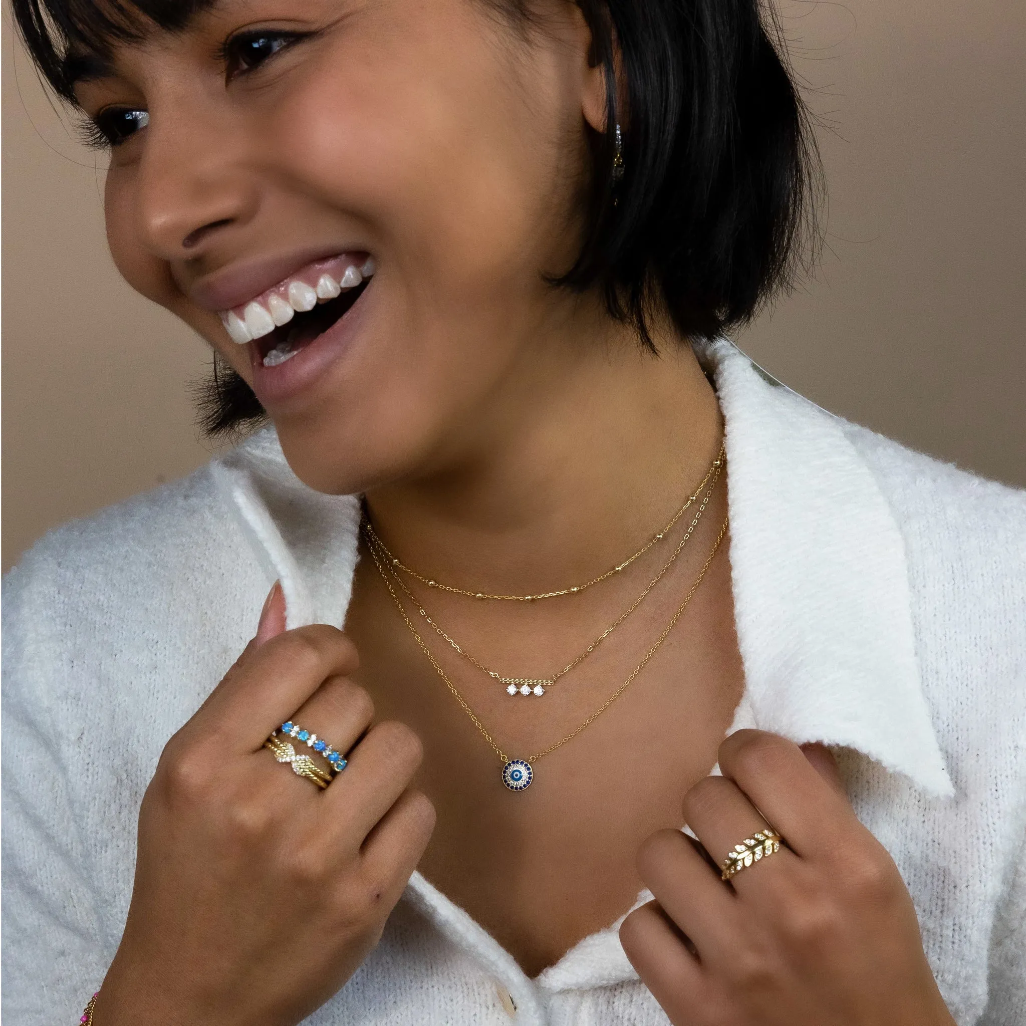 Dotted Bar Necklace