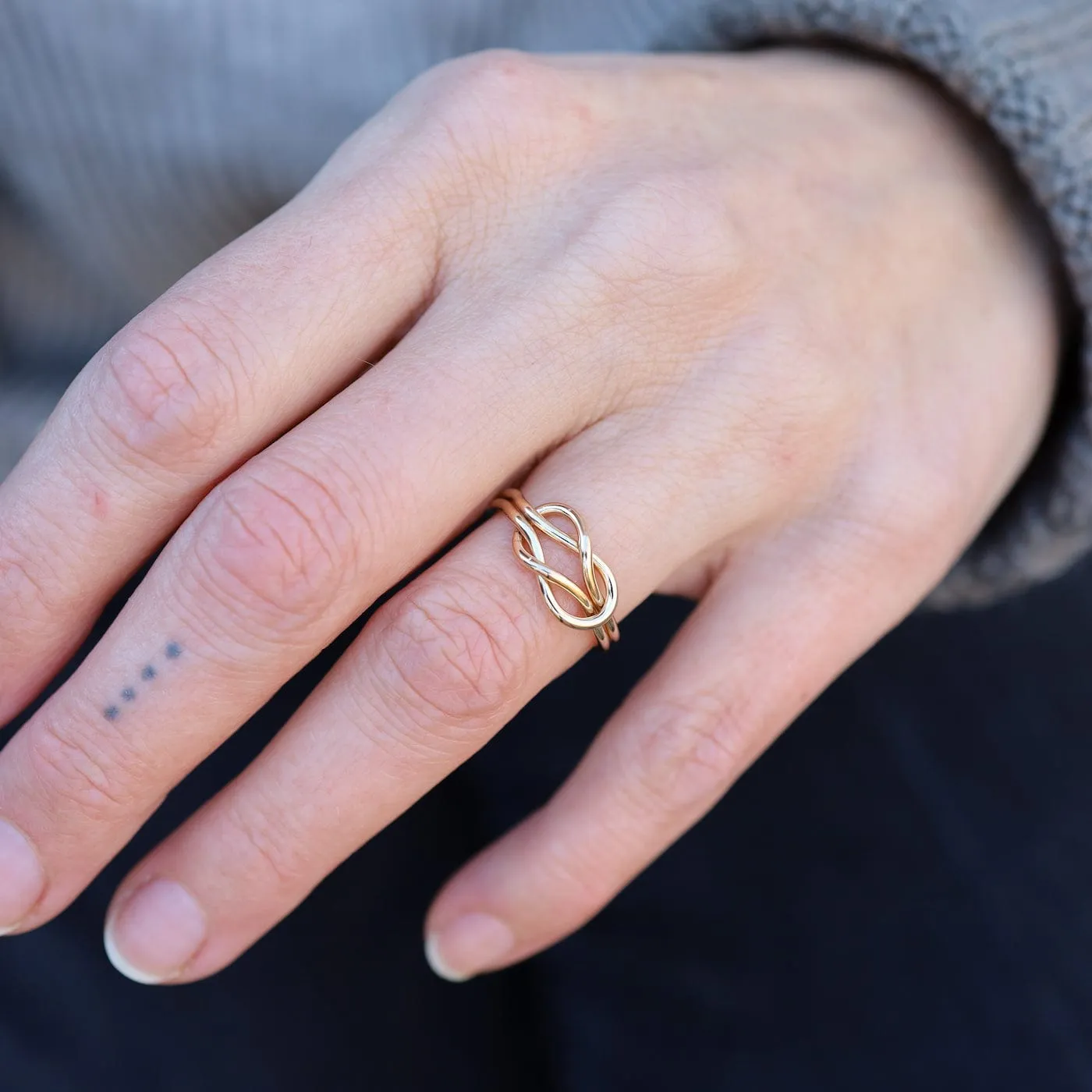 ENDLESS LOVE | DOUBLE SYMBOLISM