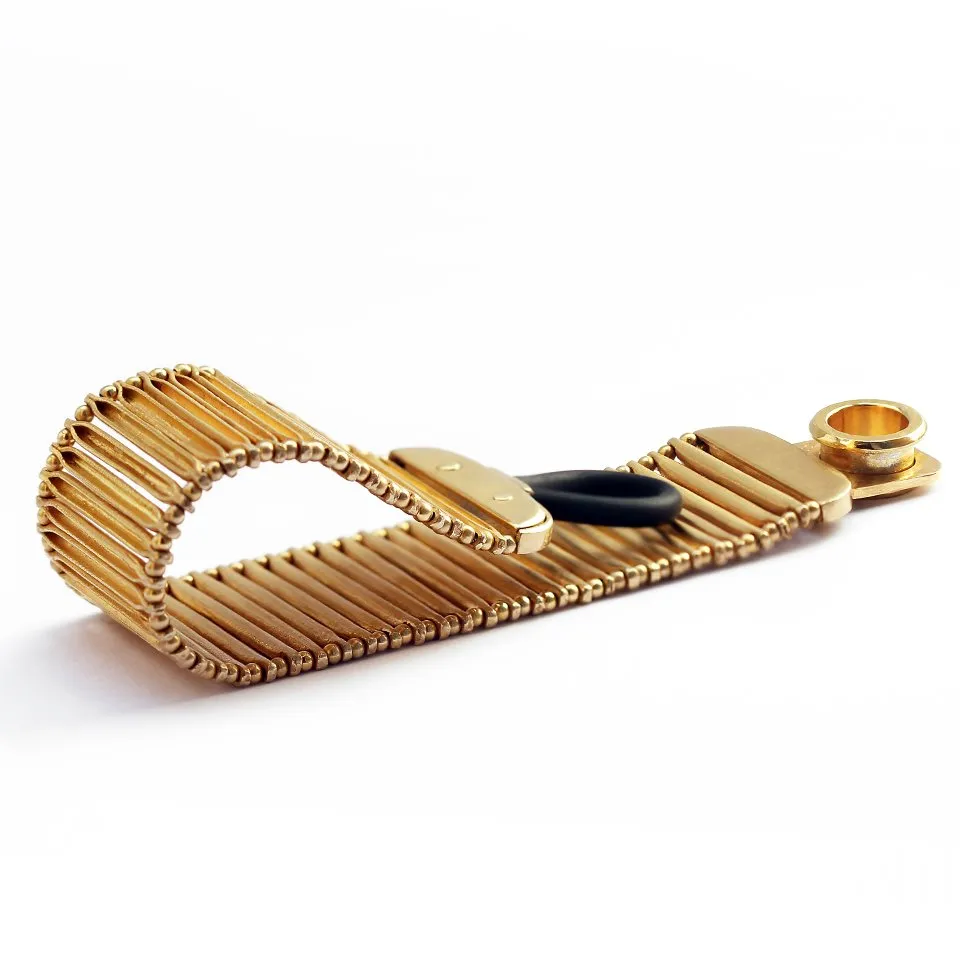 Flexi feel- gold bracelet design for women