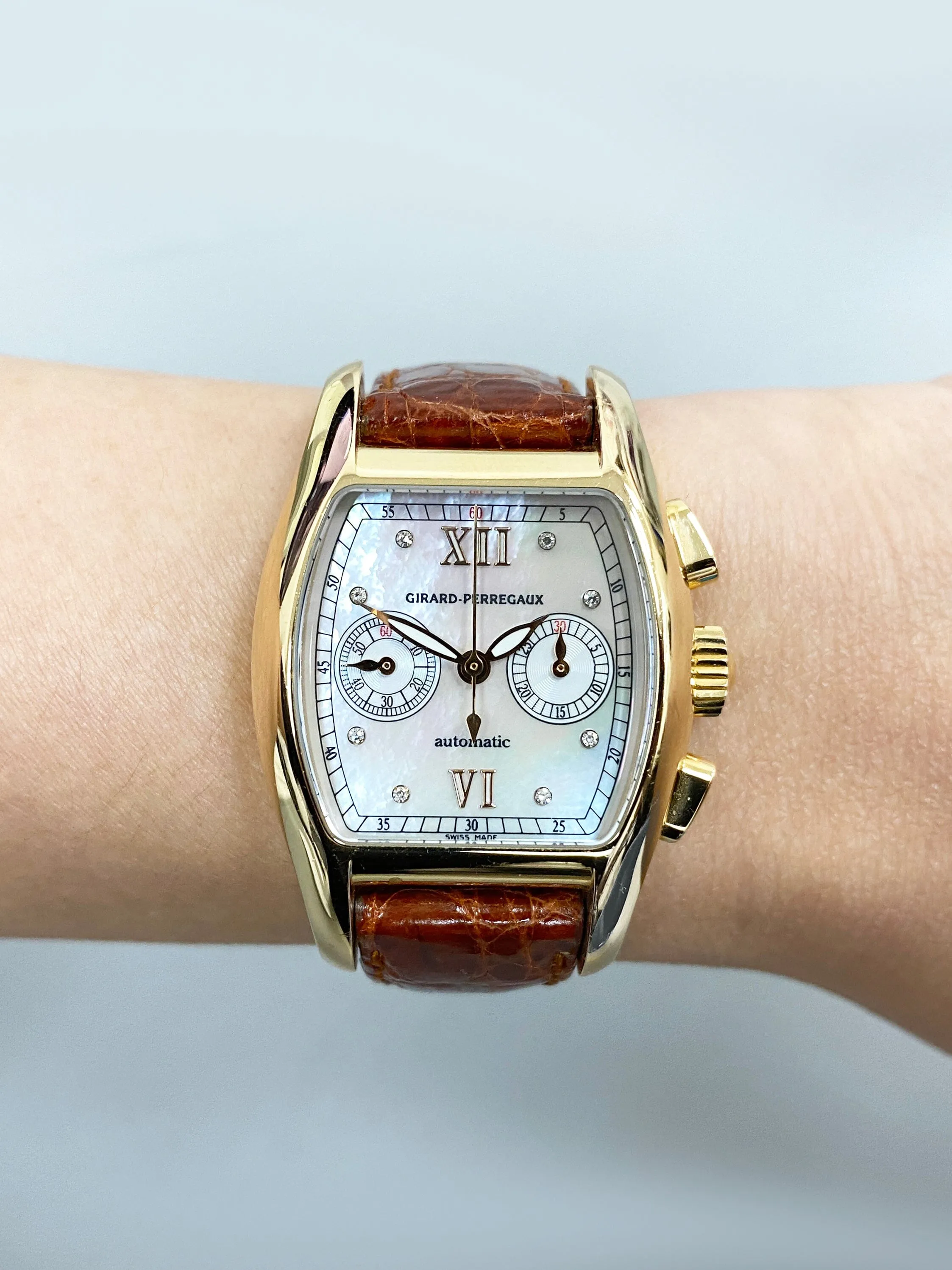 Girard-Perregaux Richeville 2650 MOP 18K Rose Gold Ladies Watch