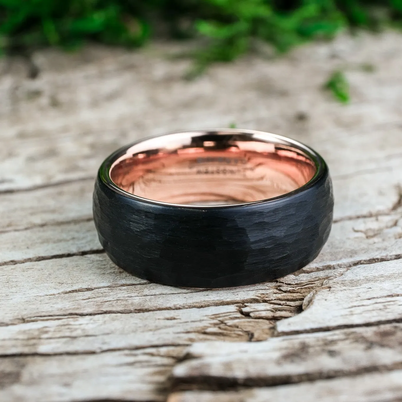 Hammered Black Band / Rose Gold - 8mm