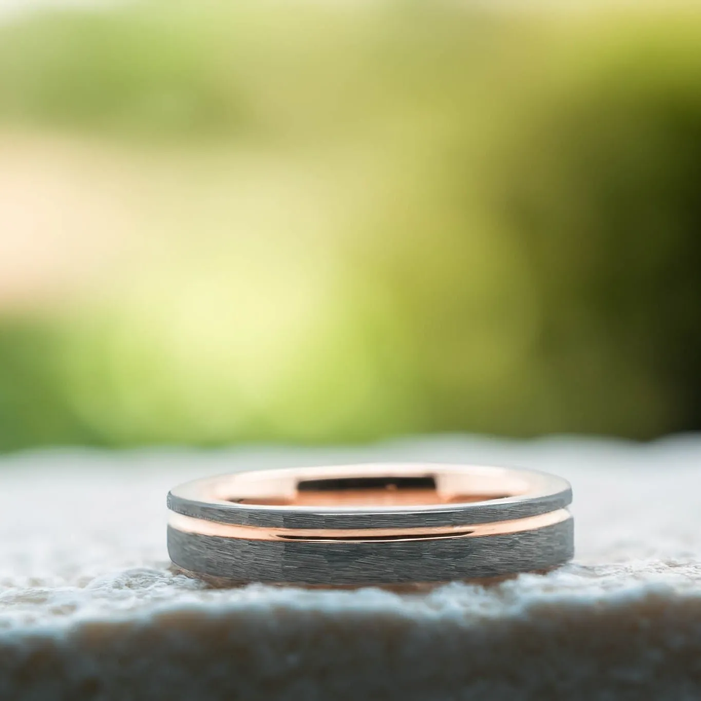 Hammered Silver Band / Rose Gold Stripe - 4mm