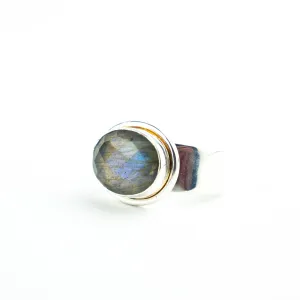 Horizontal Labradorite Sterling Silver Ring