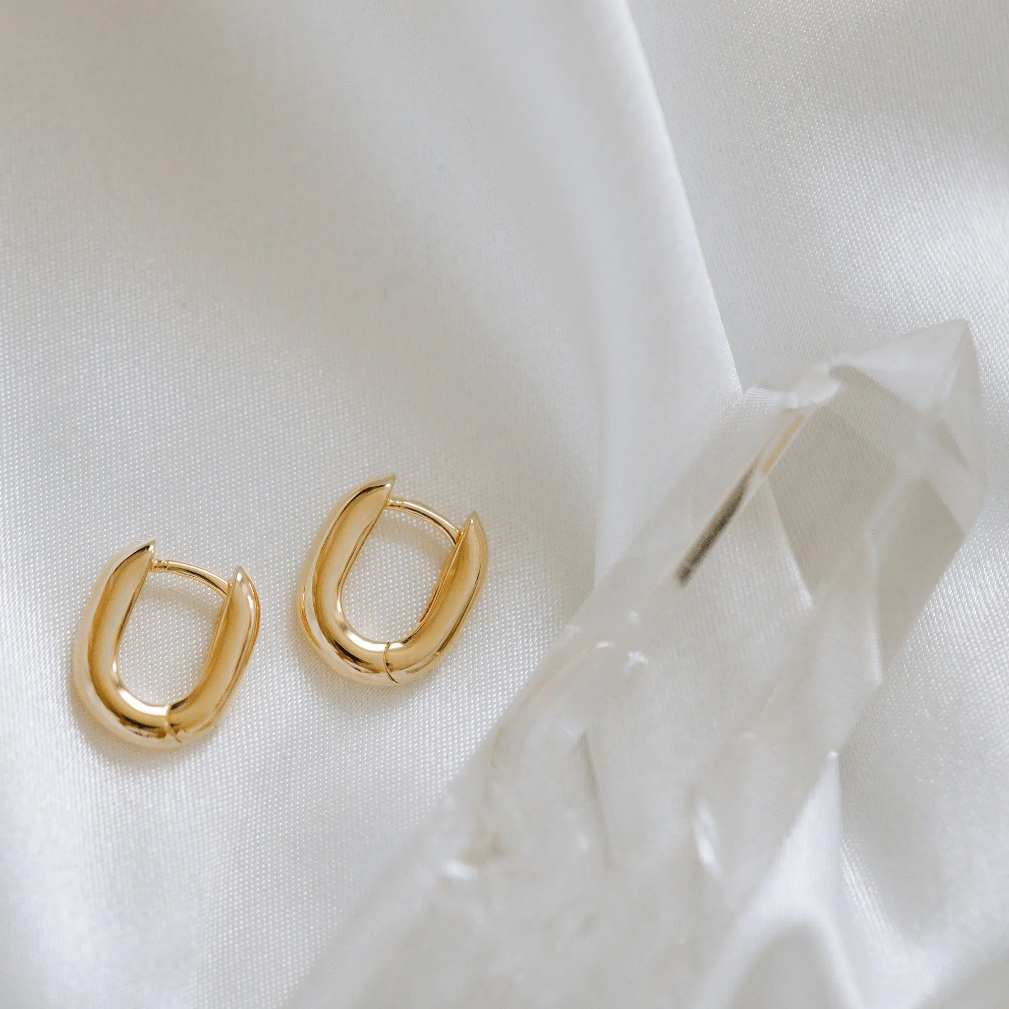 Icon Oval Hoops - Gold Petite