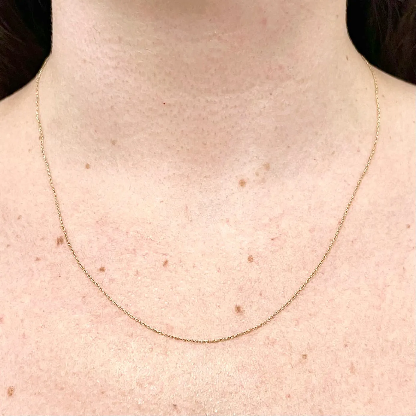 Lightweight 10 Karat Yellow Gold Rope Chain Necklace 18 Inches