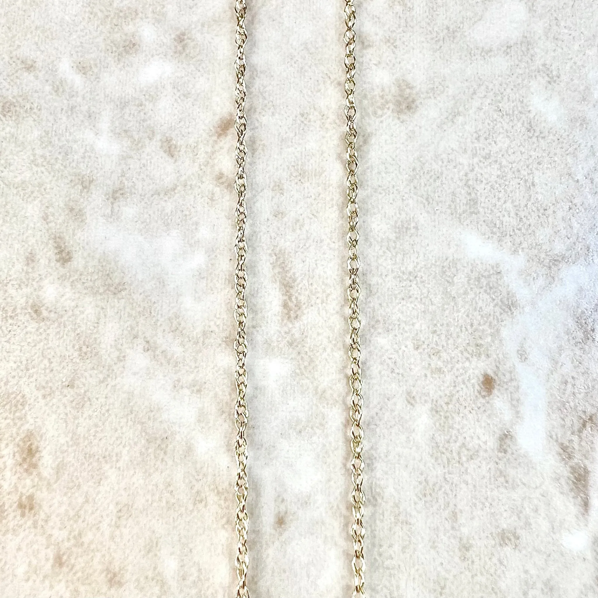 Lightweight 10 Karat Yellow Gold Rope Chain Necklace 18 Inches