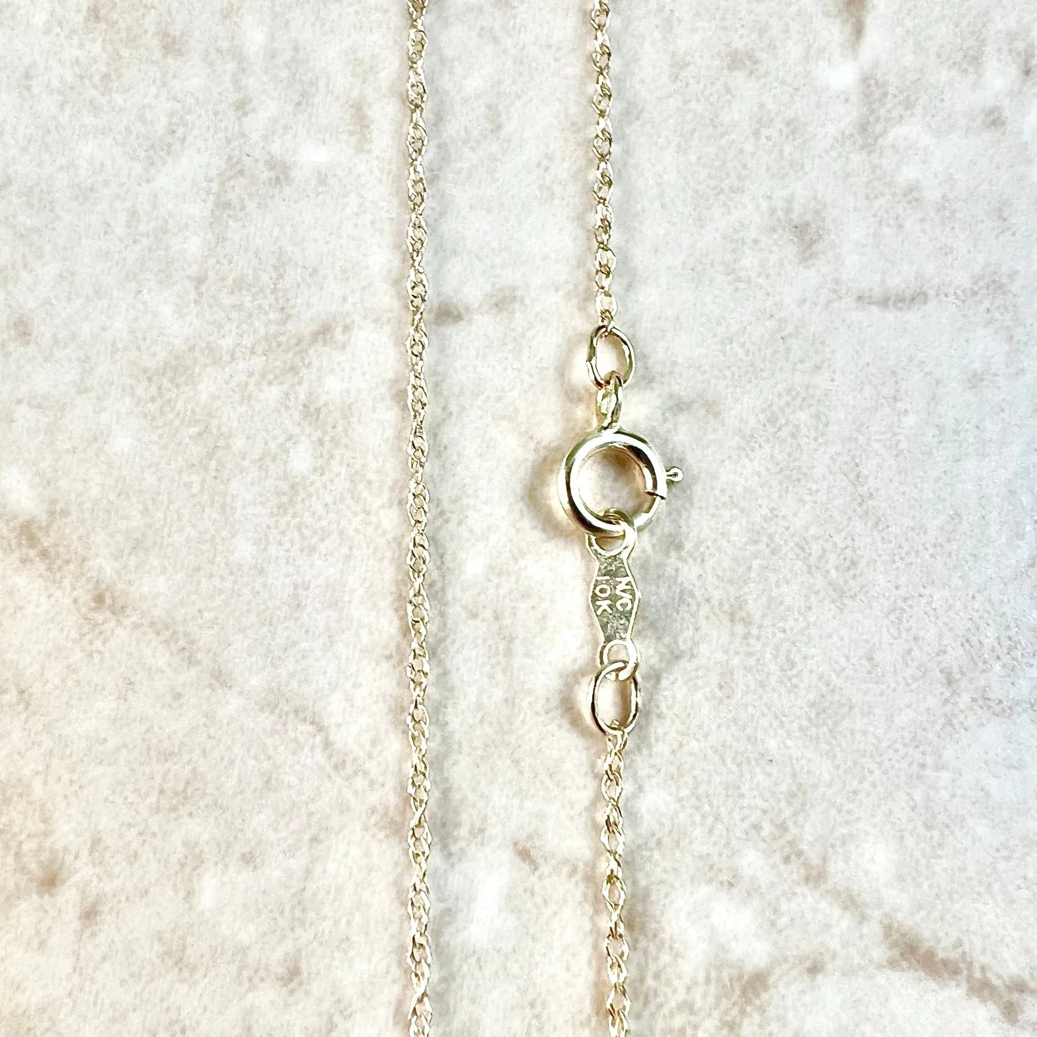 Lightweight 10 Karat Yellow Gold Rope Chain Necklace 18 Inches