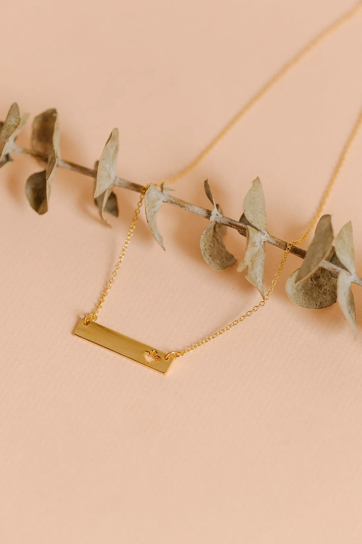 Maple Leaf Bar Necklace in Silver