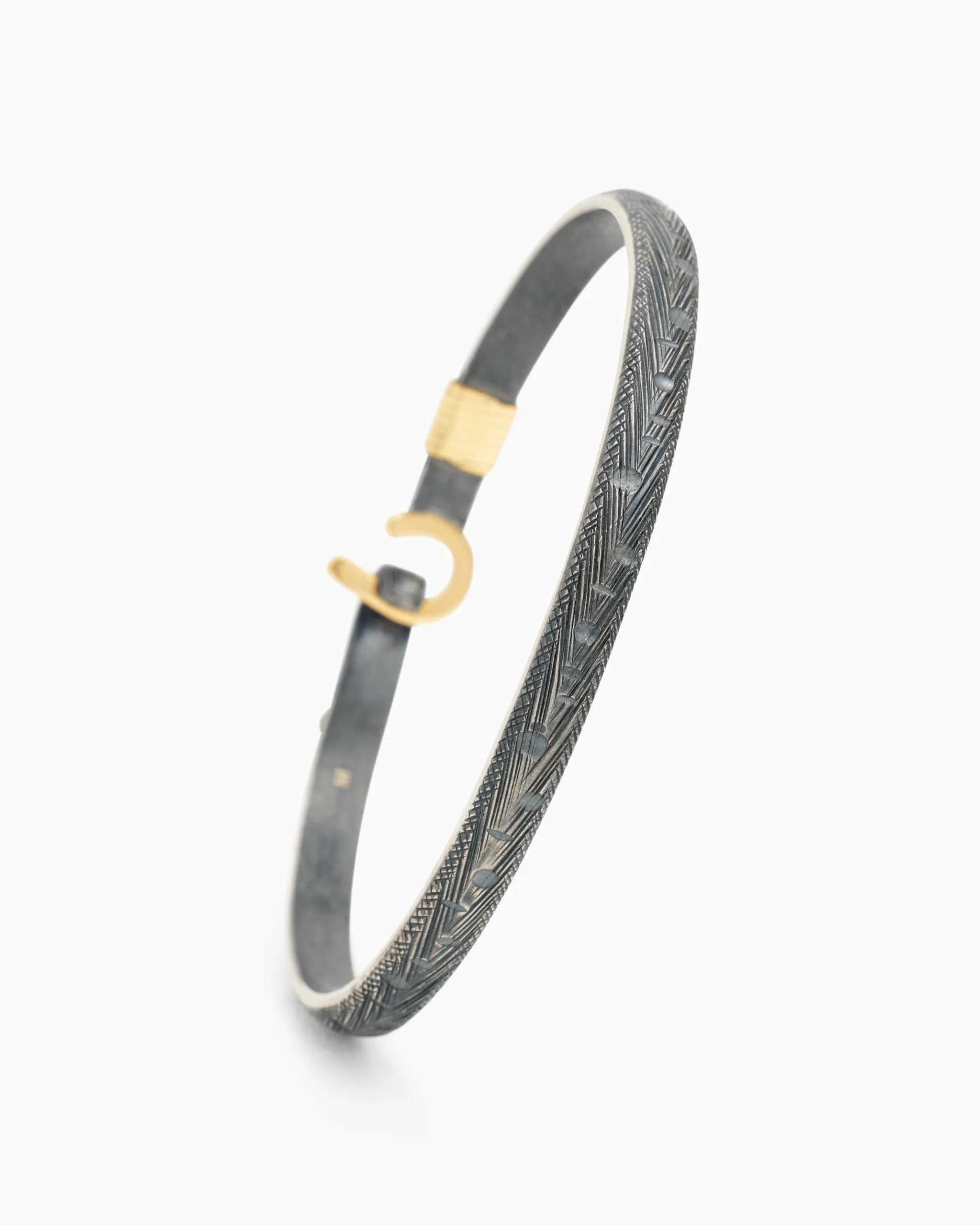 Marine Texture St. John Hook Bracelet with Compass, 5mm