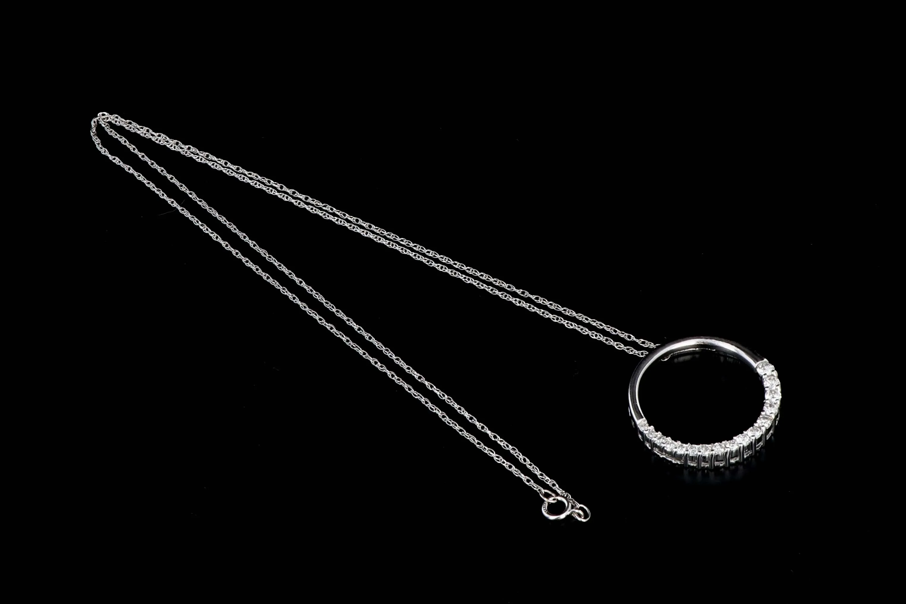 Modern 14K White Gold .35CTW Diamond Circle Pendant Necklace