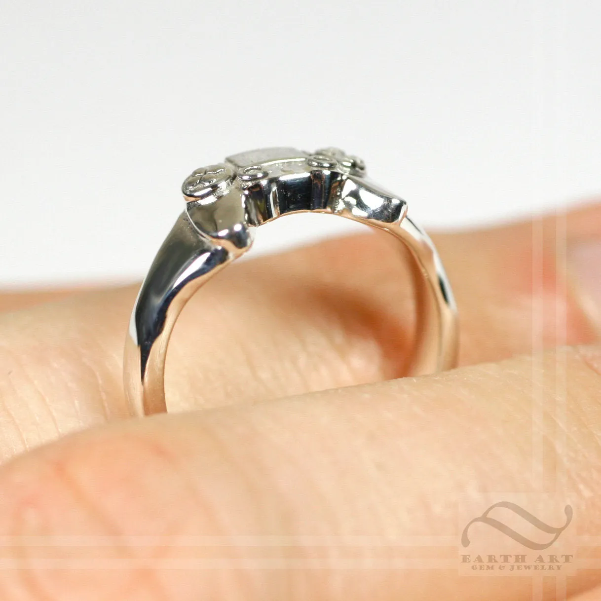 Modern Controller Ring - Sterling Silver - Gamer ring