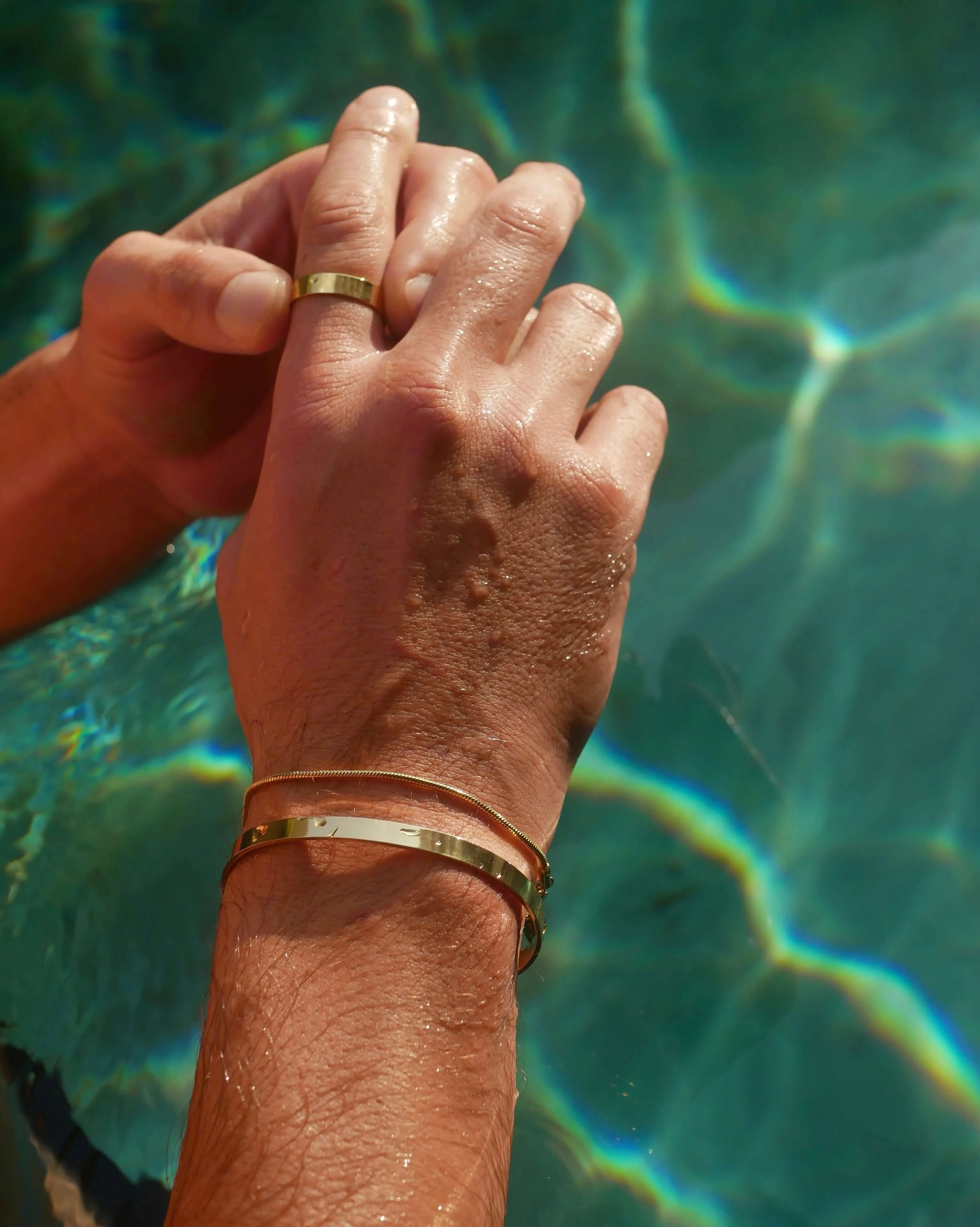 Open Ring Made of Stainless Steel – Gold-Coloured