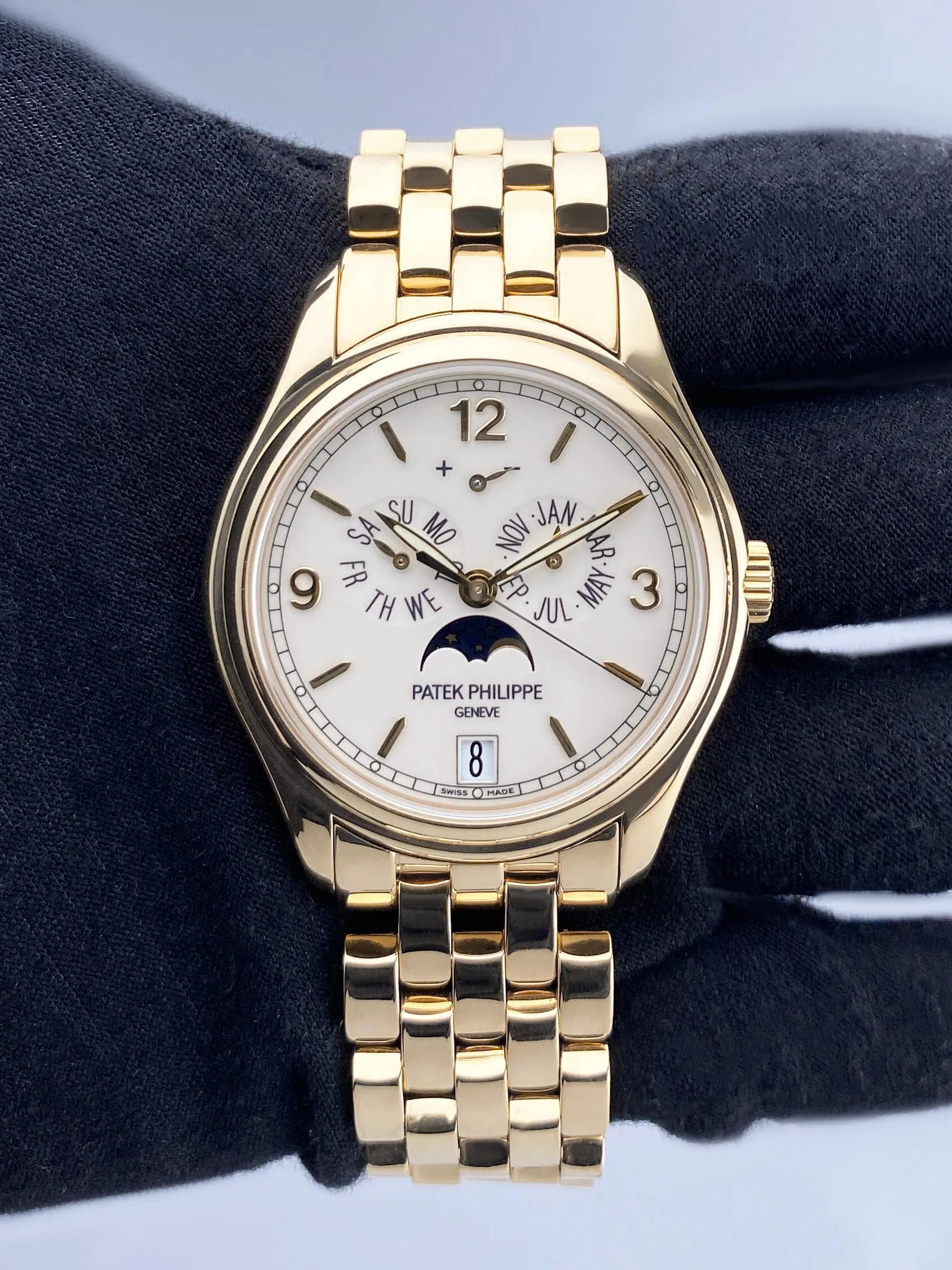 Patek Philippe Annual Calendar 5146/1J-001 Mens Watch