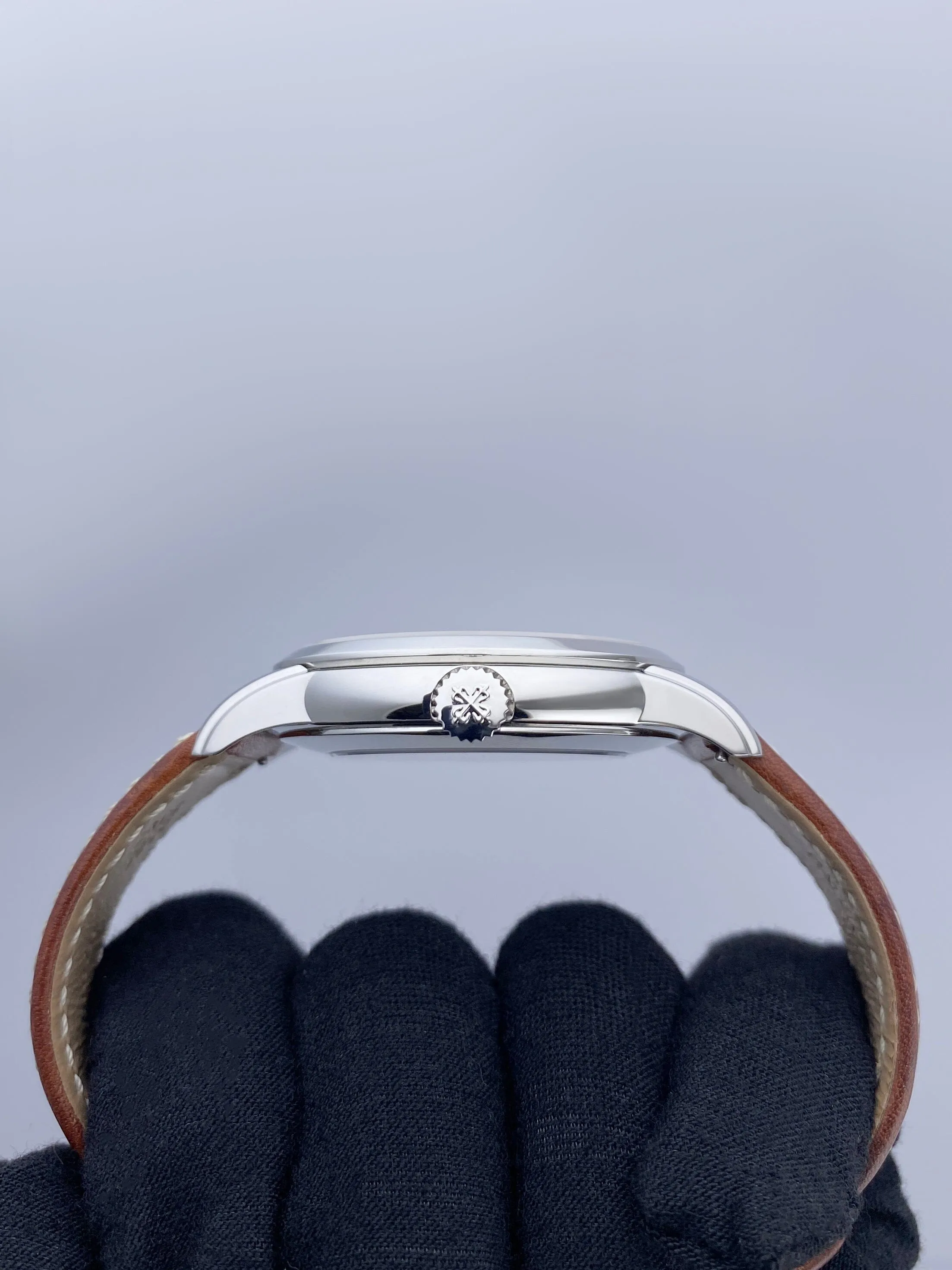 Patek Philippe Complications 5212A Silver Dial Mens Watch Box Papers