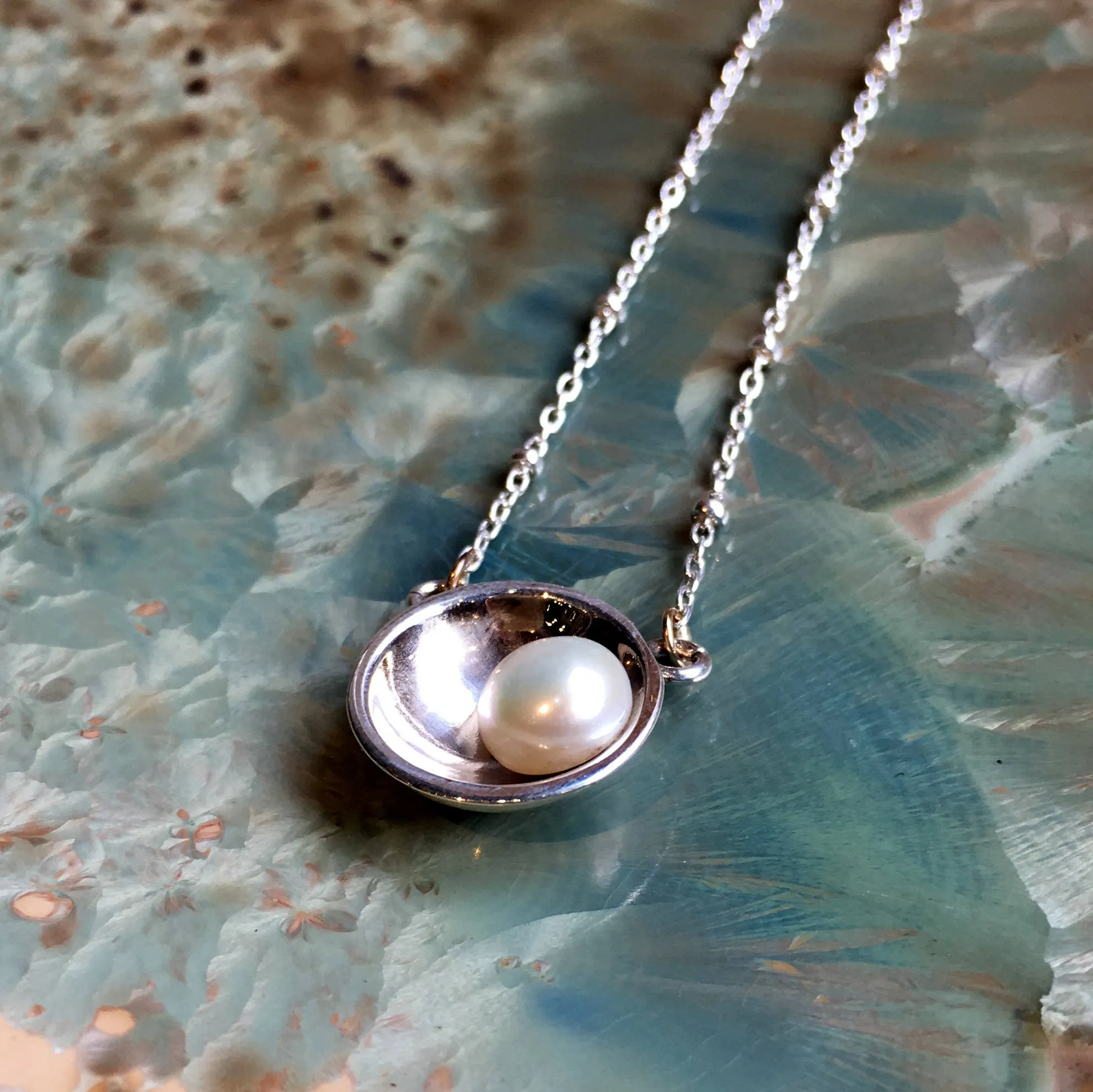 Pearl Minimalist Necklace - Luna.