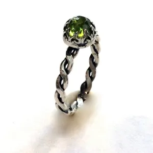 Peridot Green Sterling Silver Ring - Our Dream.