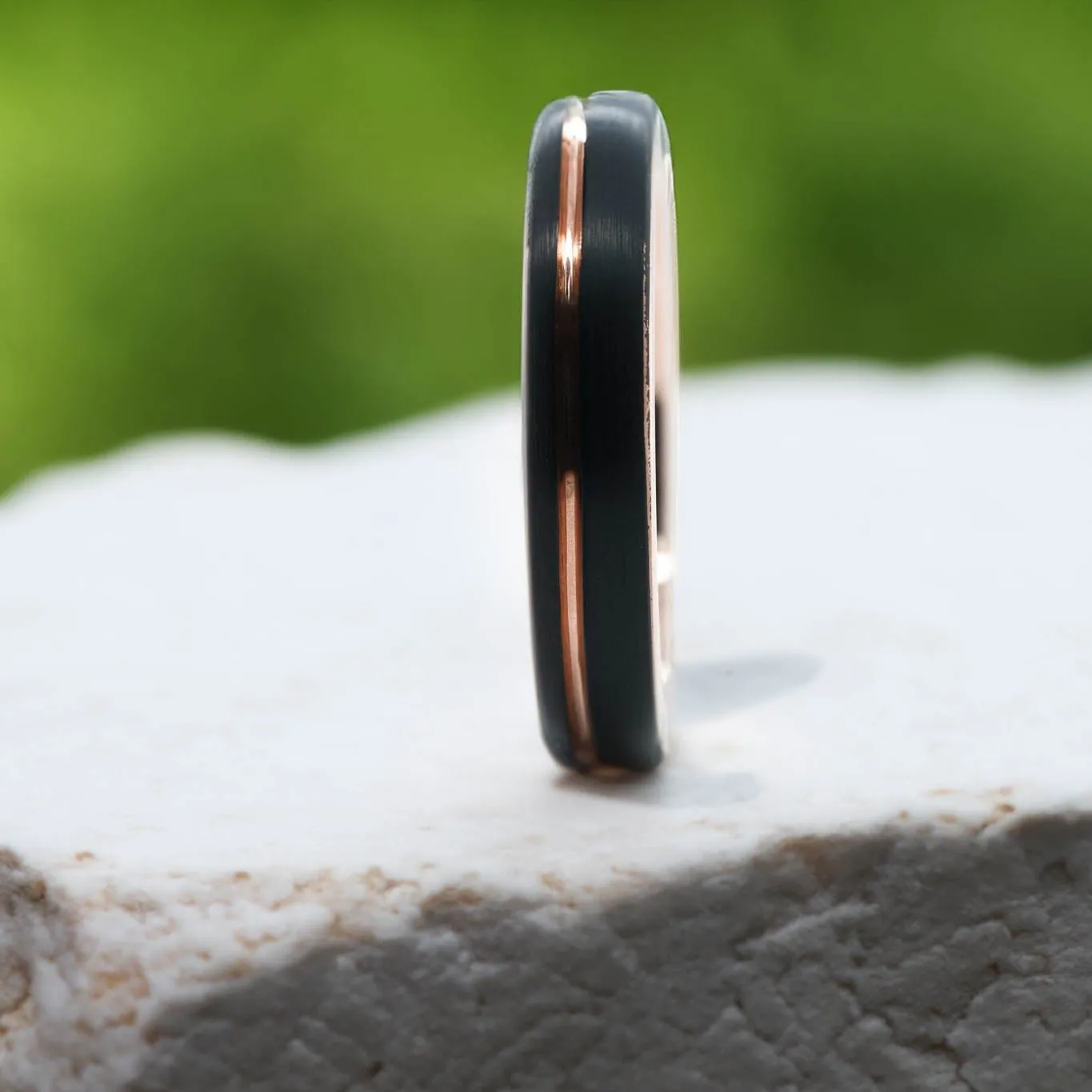 Rounded Black Brushed / Rose Gold Stripe - 6mm