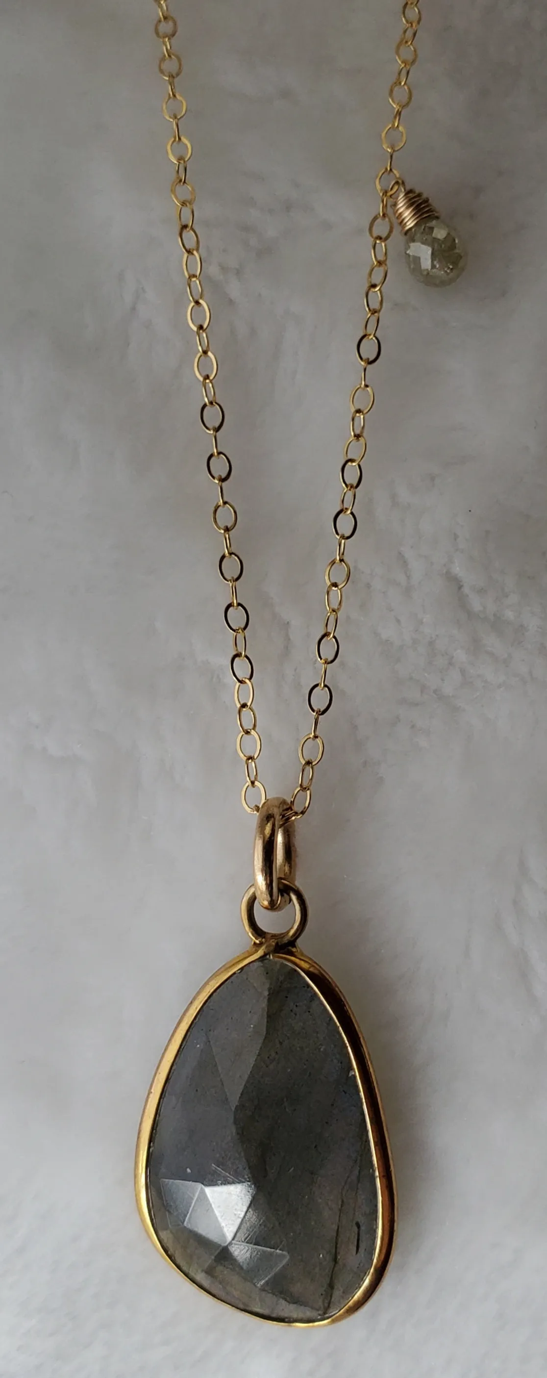 Simon & LuLu labradorite and diamond nk