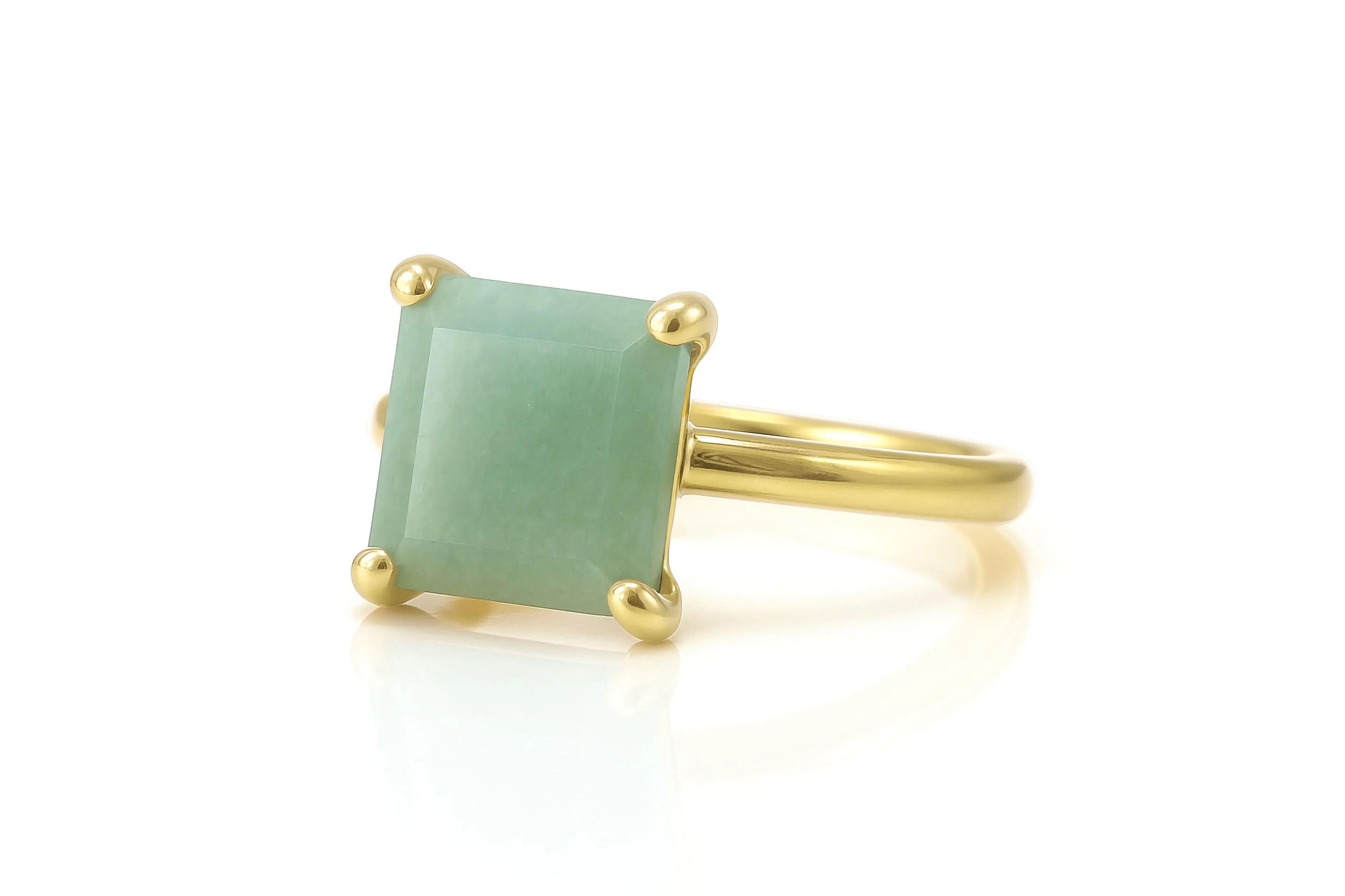 Simple Statement Aquamarine Gemstone Gold Ring