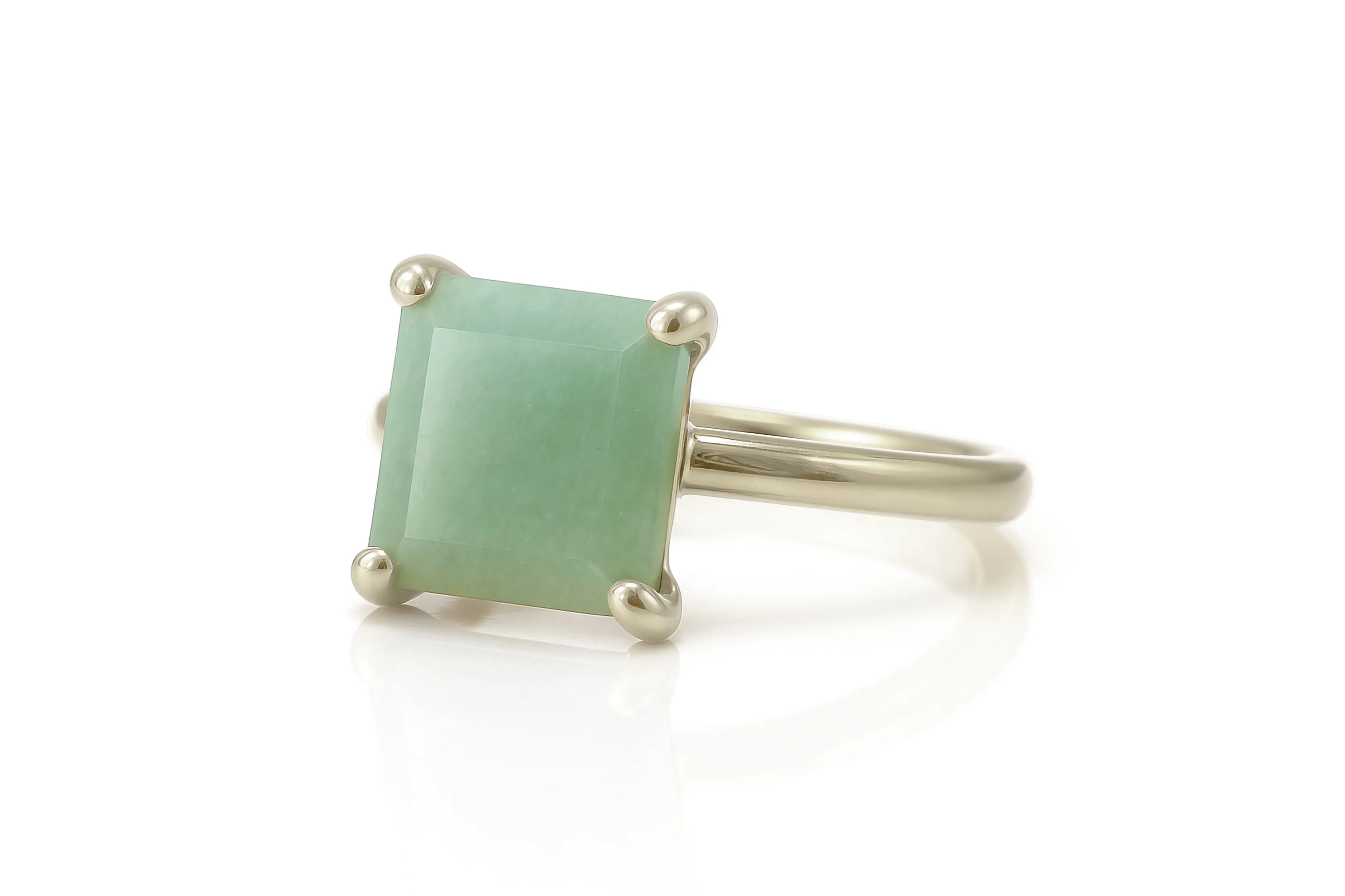Simple Statement Aquamarine Gemstone Gold Ring