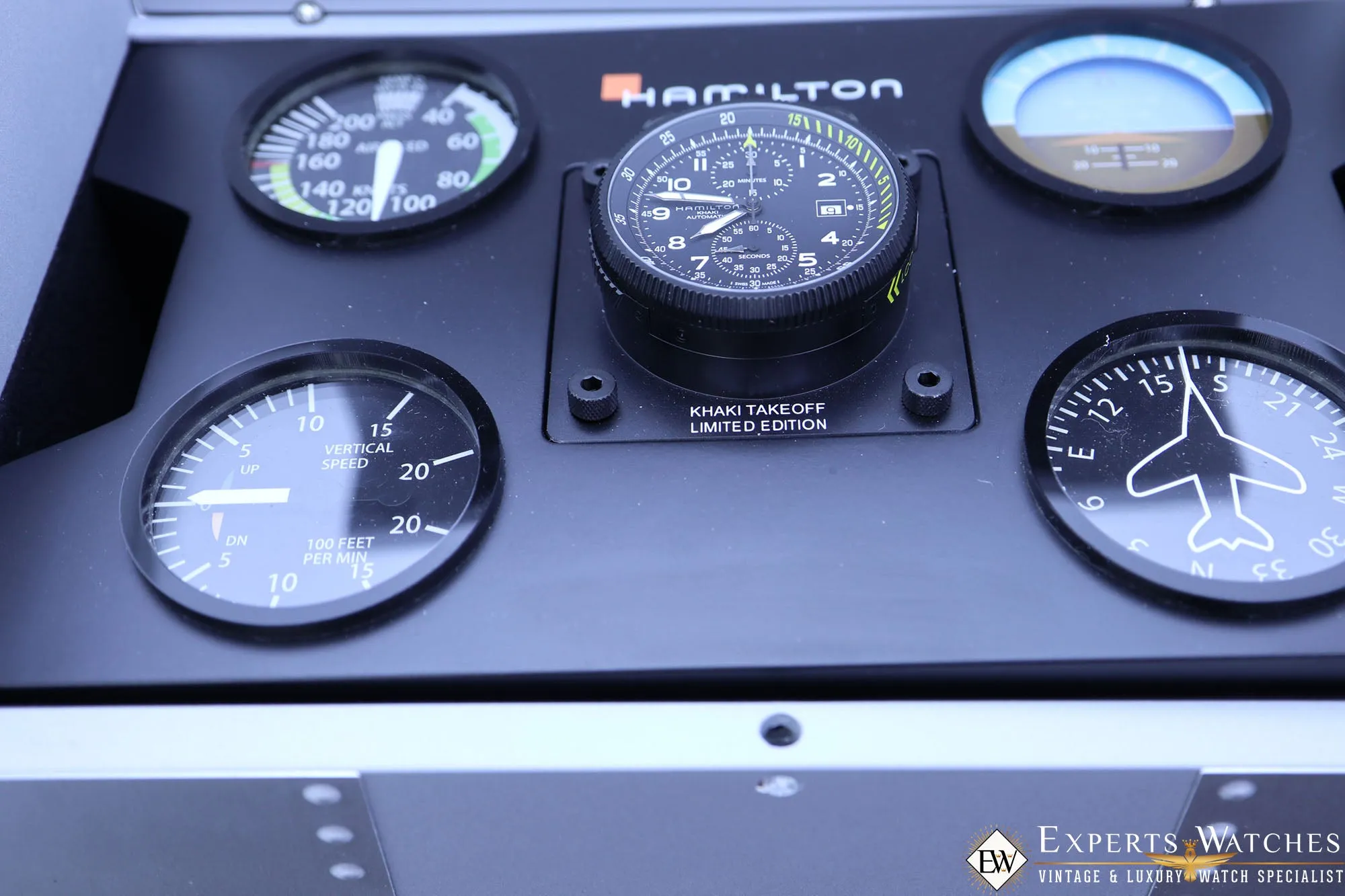 Sold!!! HAMILTON TAKEOFF Limited Edition H76786733 BullHead Chronograph KHAKI Aviation