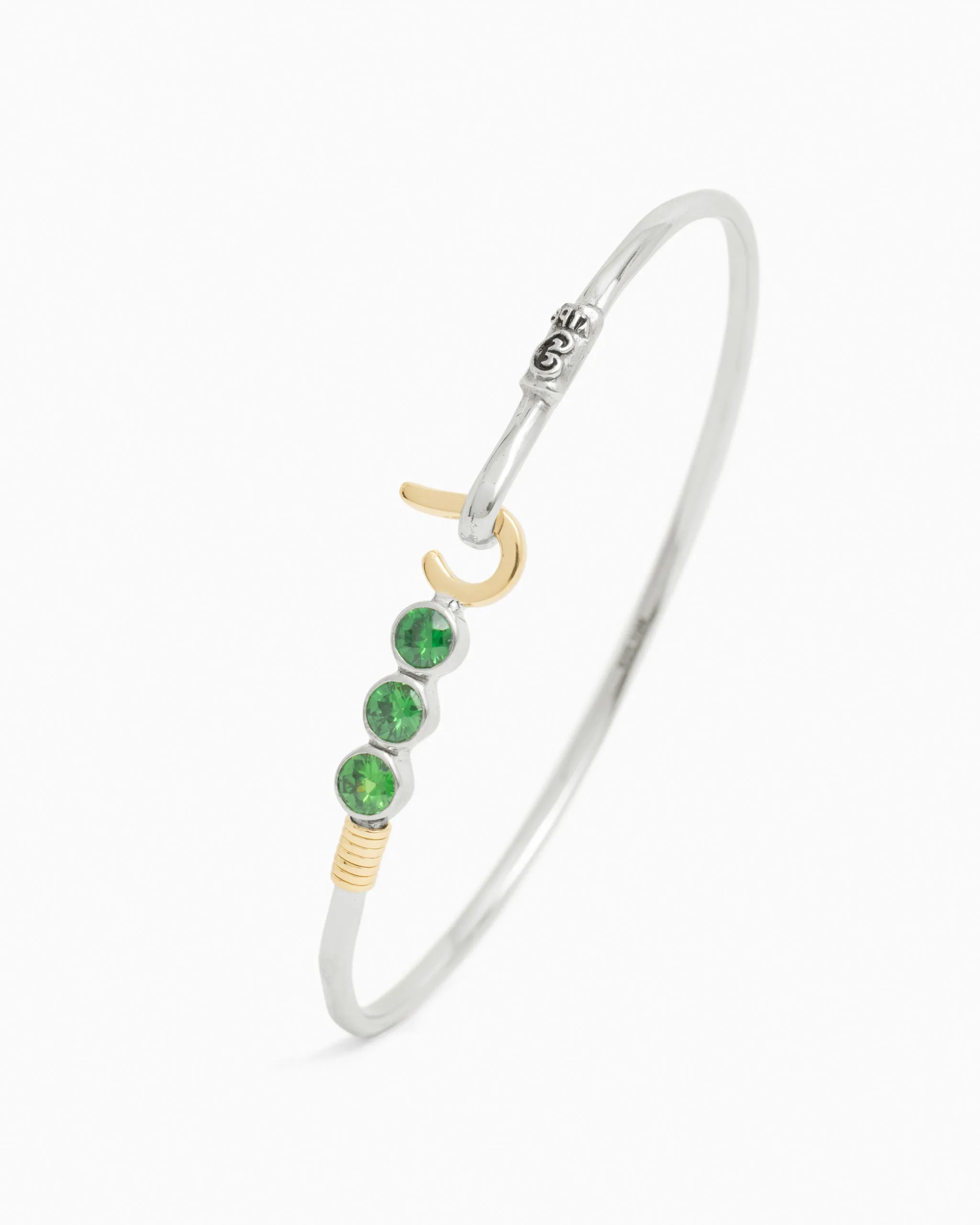 St. John Hook Bracelet with Triple Stones, 2mm - Green Zircon