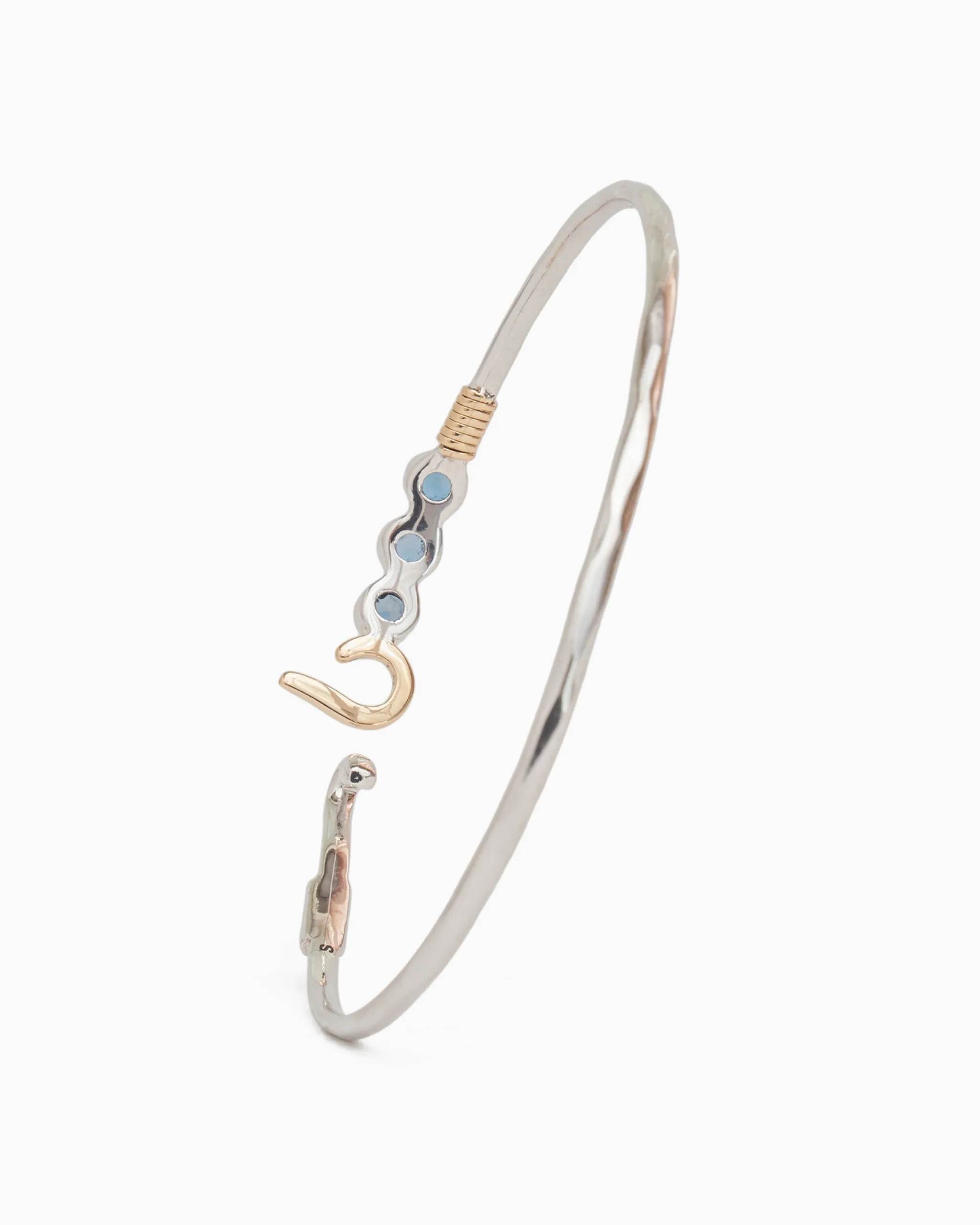 St. John Hook Bracelet with Triple Stones, 2mm - Larimar