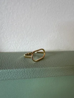 Standout Boutique Oval Ring
