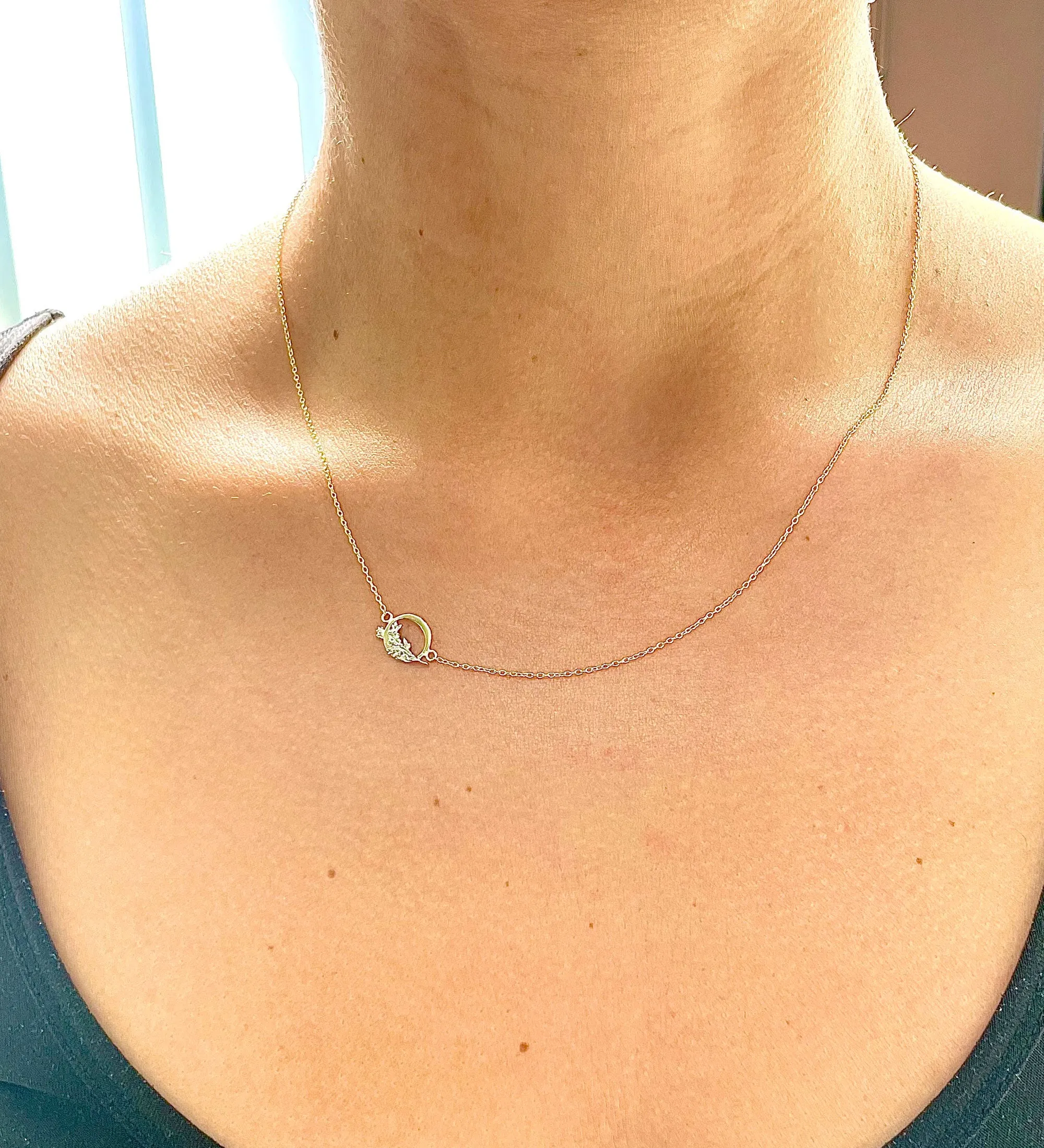 Stunning minimalist Design 14K Solid Yellow And White Gold Tree Of Life In Circle of Love Life Pendent Necklace Wedding Bridal Gift
